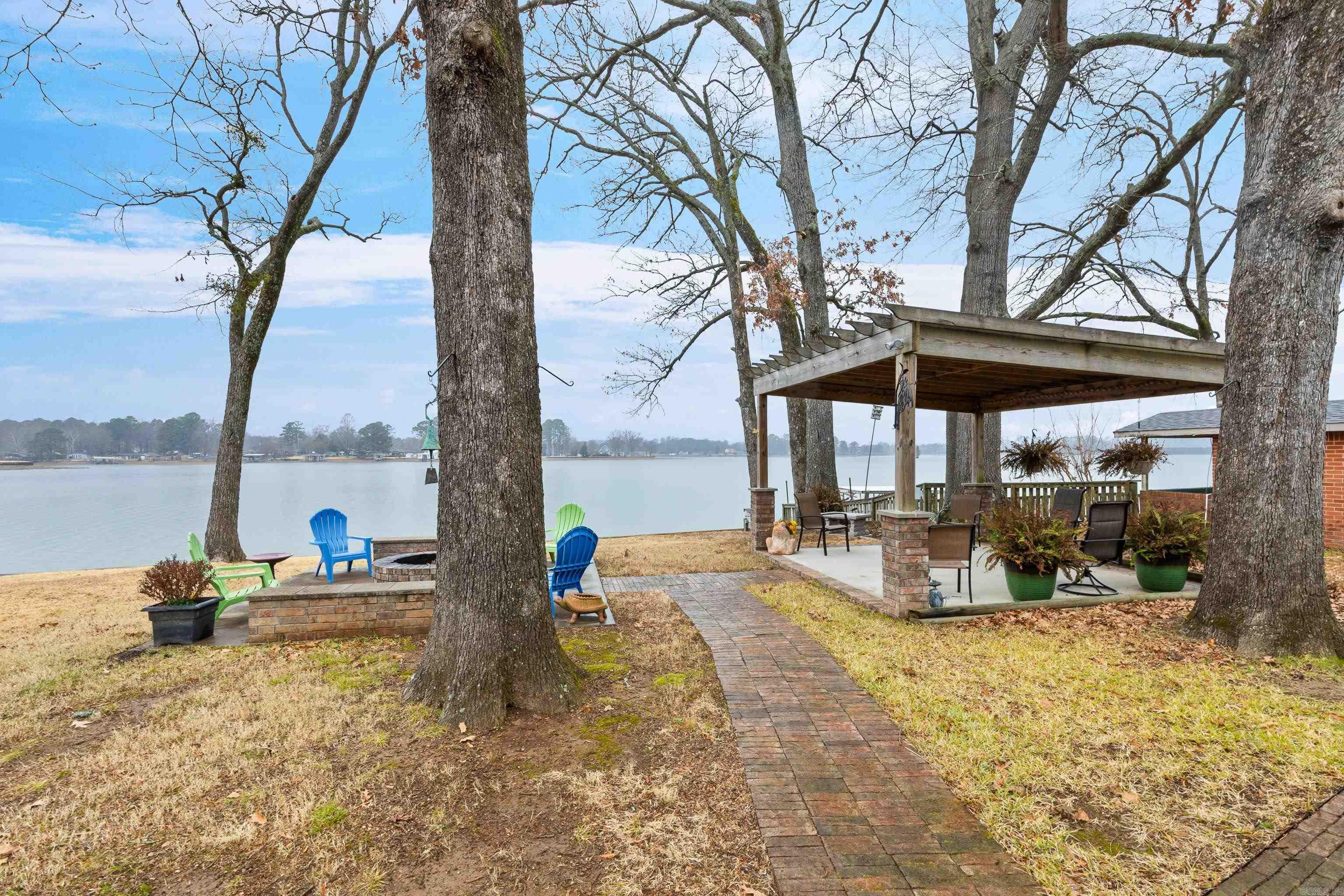 CAROLINE ACRES - Residential