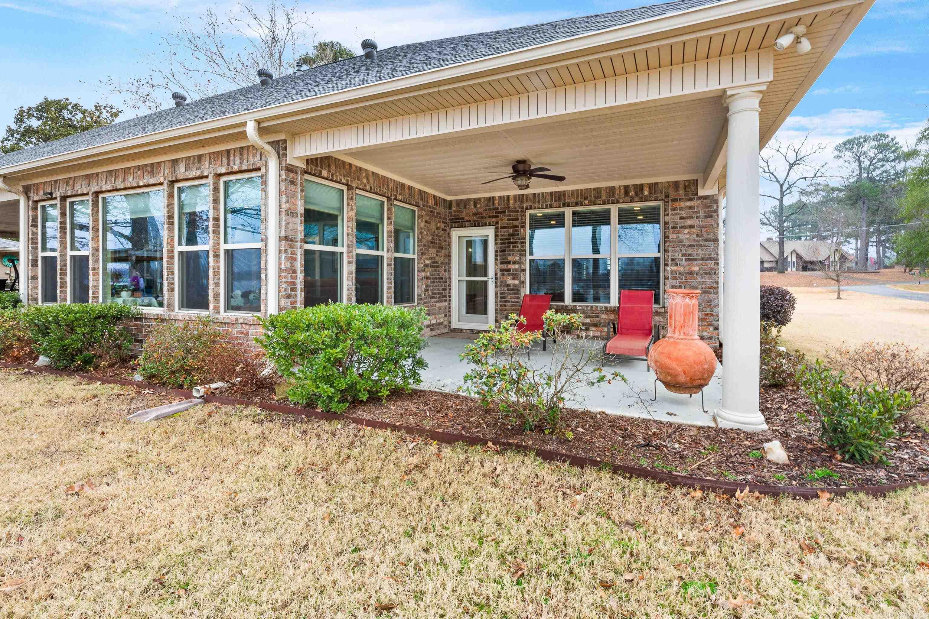 CAROLINE ACRES - Residential