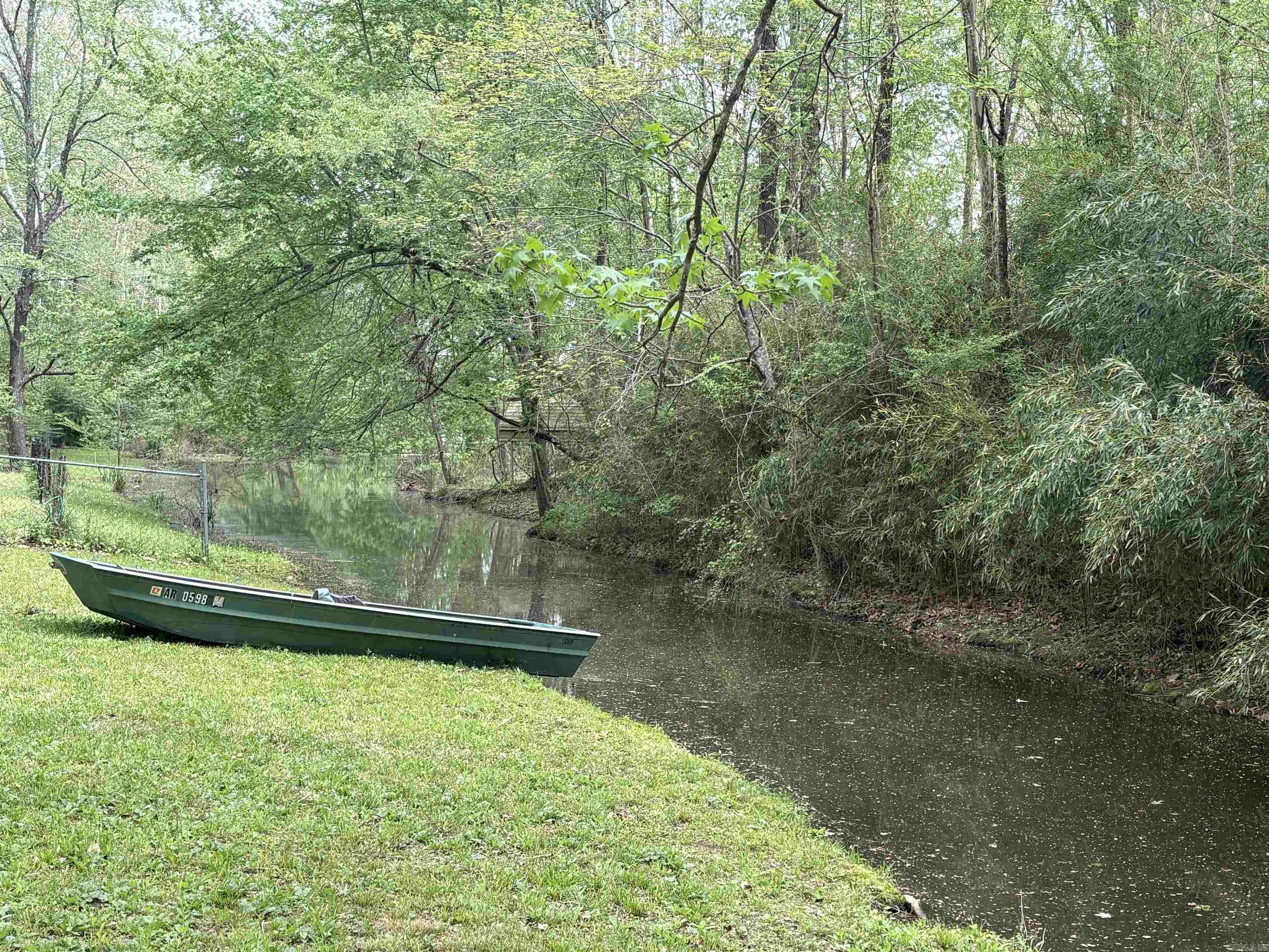 PEBBLE LAKE - Residential