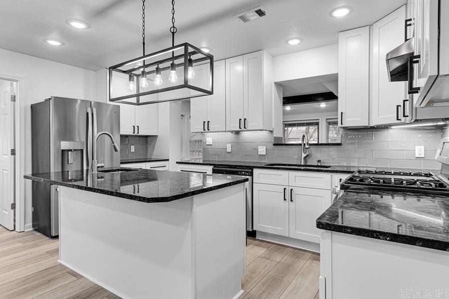 HIGHLAND REPLAT - Residential