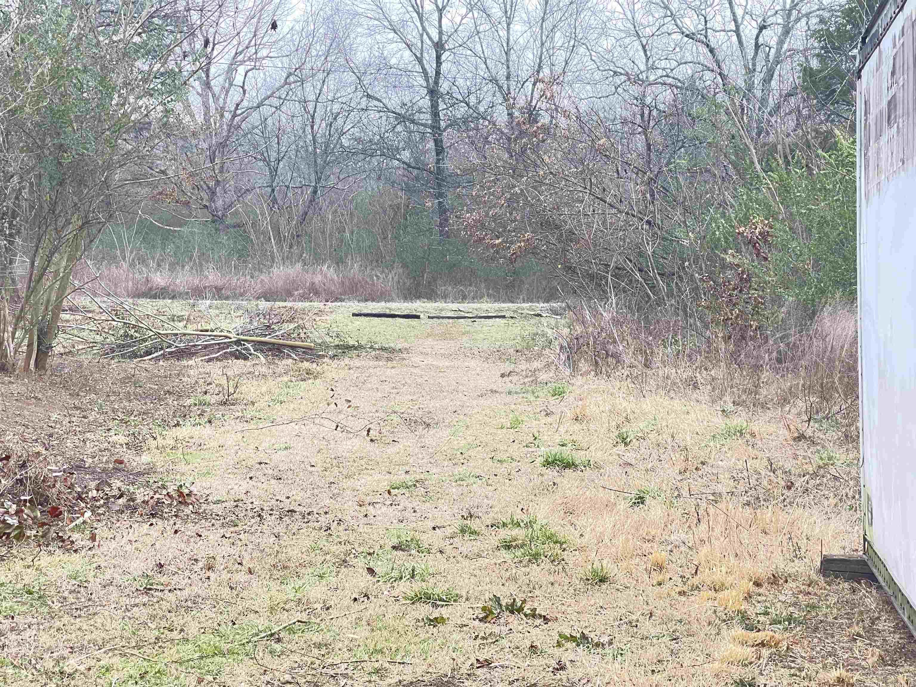 CHESTER THOMAS - Residential