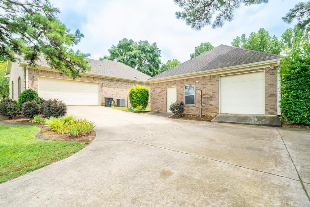 DOGWOOD ESTATES - Residential