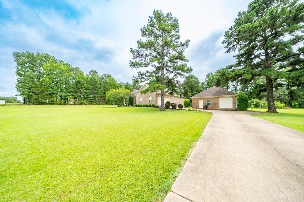 DOGWOOD ESTATES - Residential