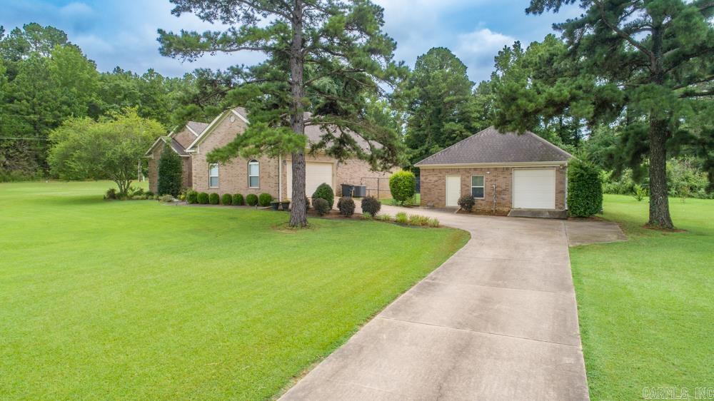 DOGWOOD ESTATES - Residential