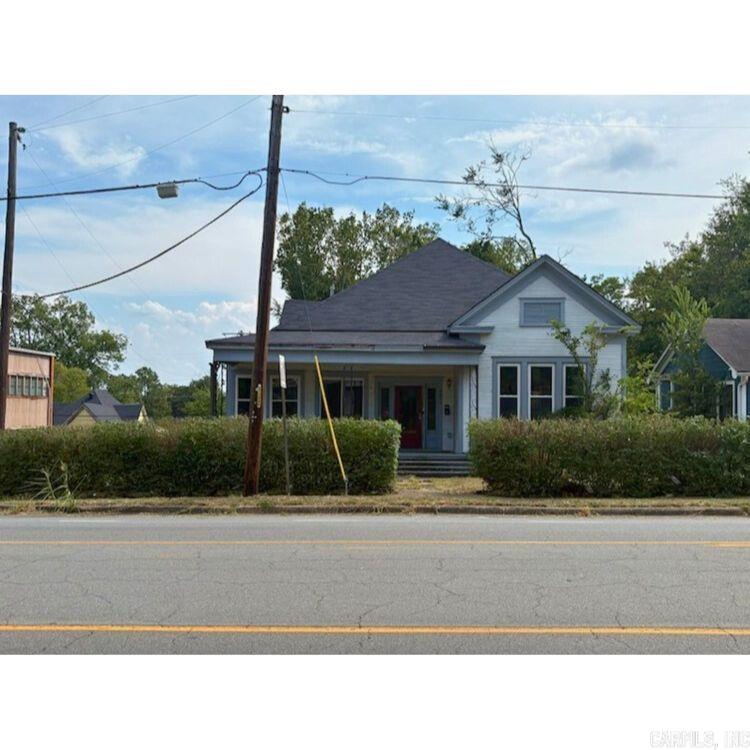 JONES & WORTHEN - Residential