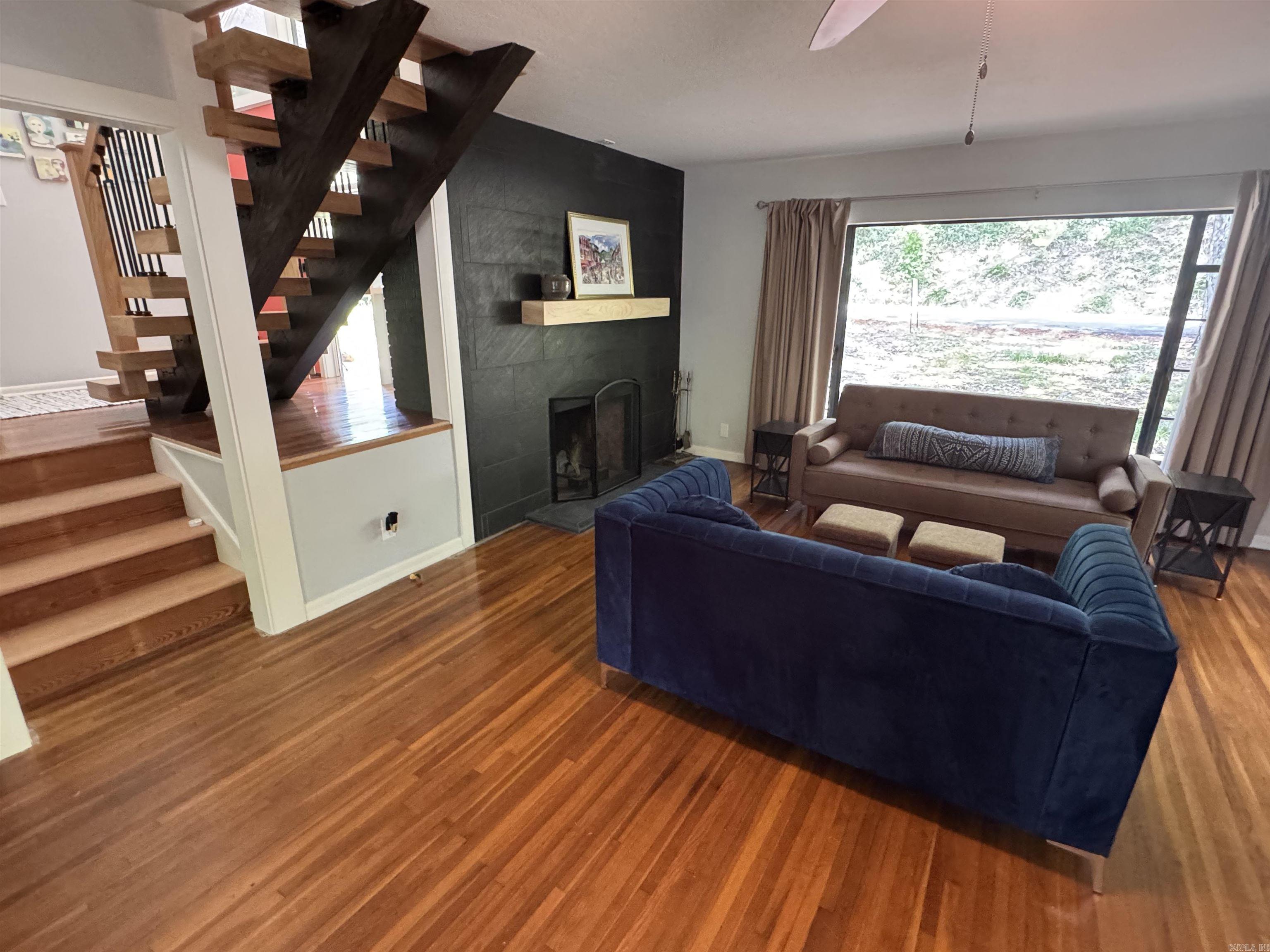 HSR BLK - Residential