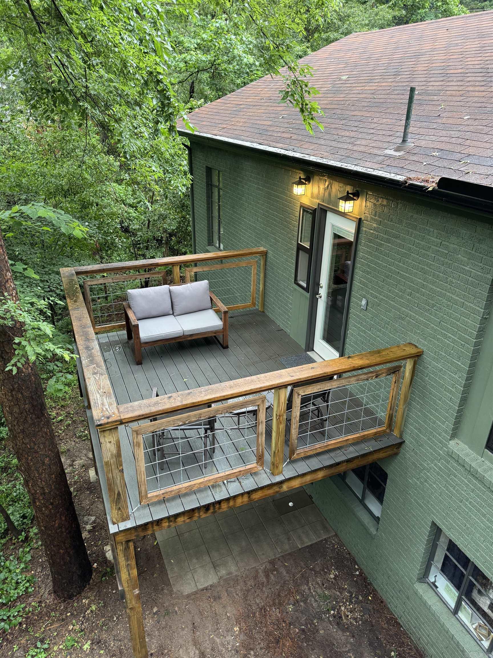 HSR BLK - Residential