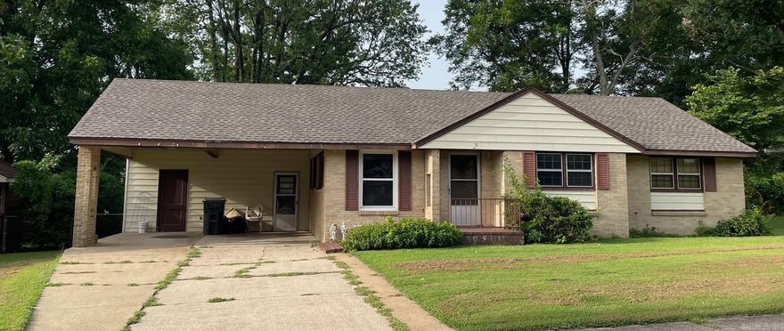 New roof! Located on the SW side of Jonesboro, a walk-in ready home and would be very easy to update. Featuring fresh paint, 2 living areas, a natural gas fireplace, gas cook stove, a large laundry room/pantry, new water heater, and three bedrooms with 1.5 baths. The backyard is fenced, very spacious, and comes with 2 outbuildings. The HVAC was recently replaced as well. Call for a private tour today!