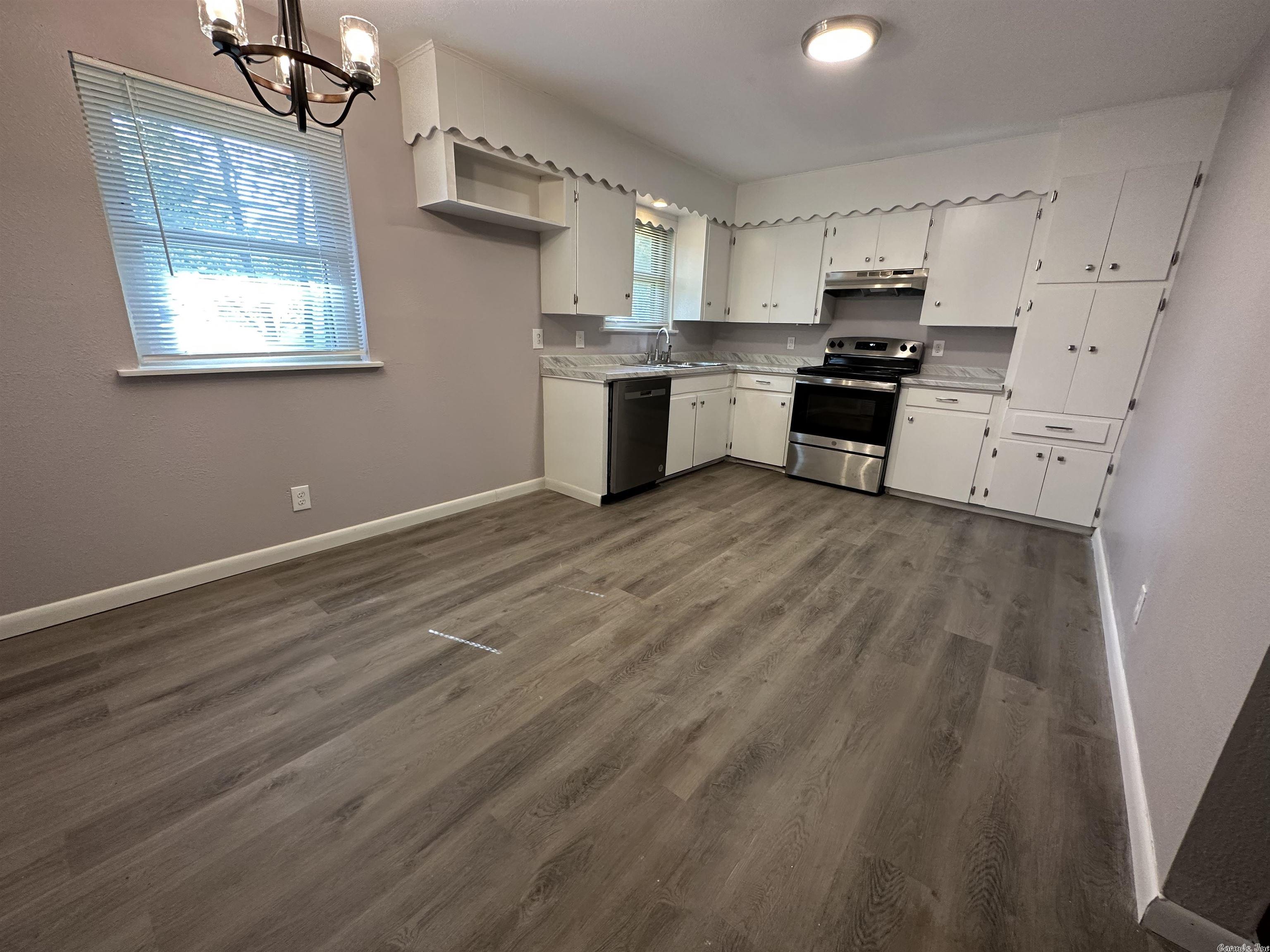 Stardust Village - Residential Lease