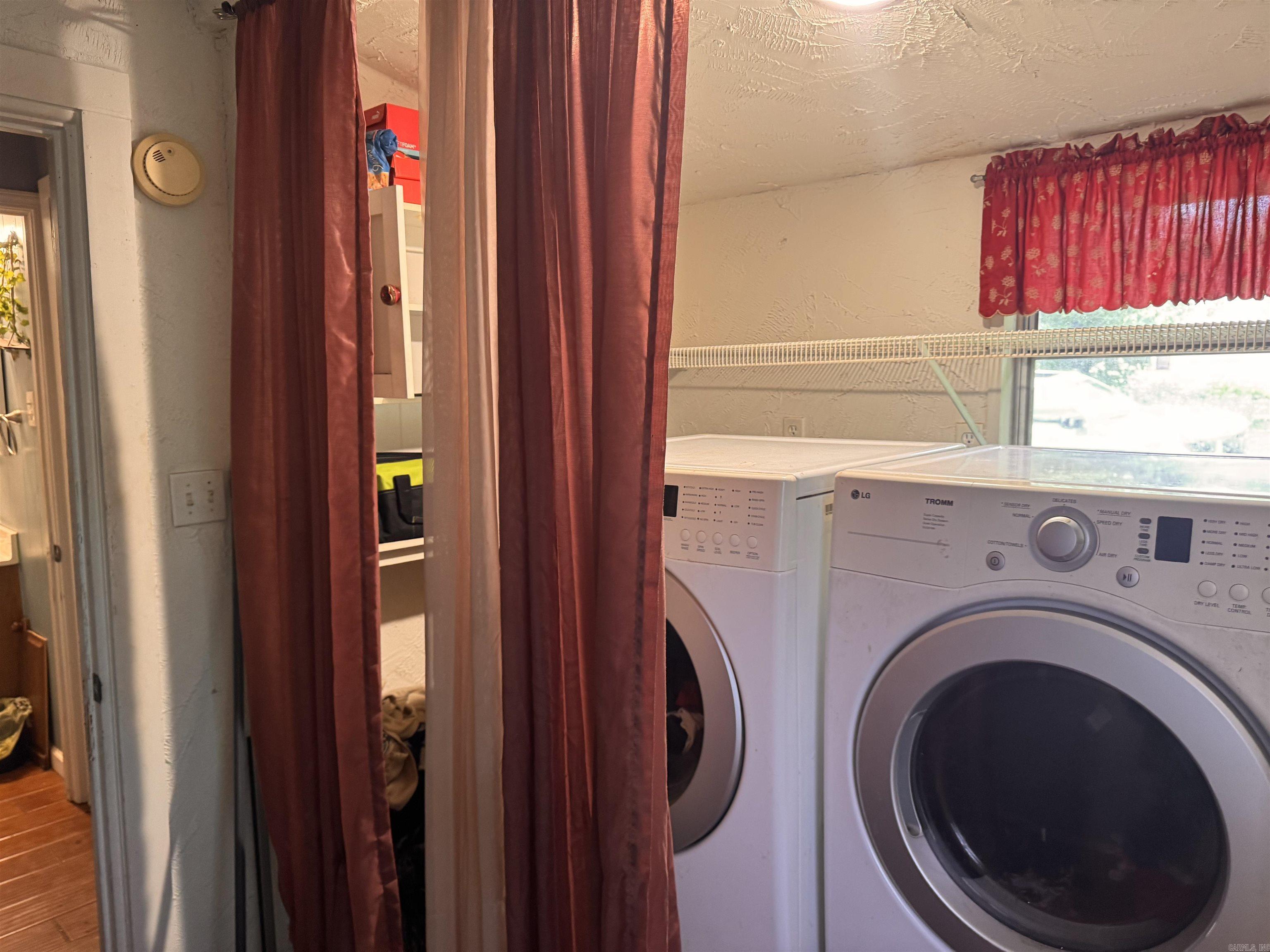 HARRY MOORES ADDN.PLUMERVILLE - Residential