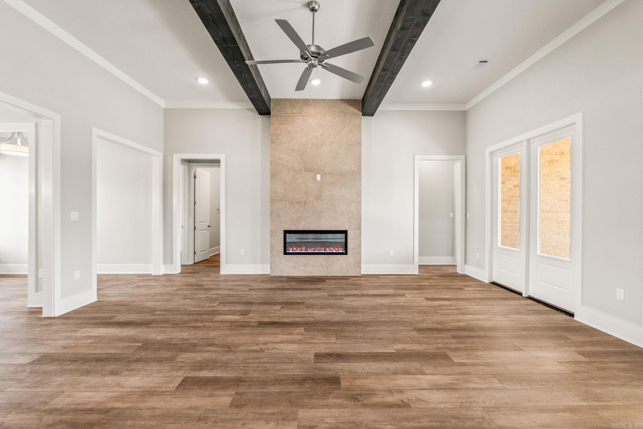 COUNTRY CLUB OF AR THE PH XXIV-C - Residential