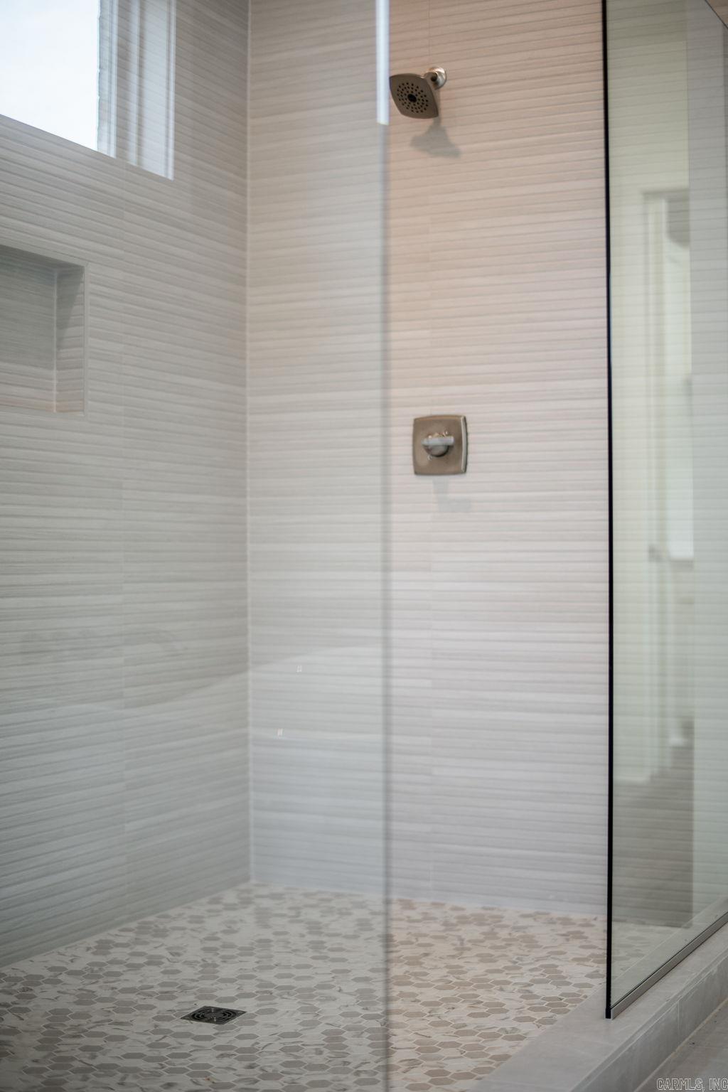 COUNTRY CLUB OF AR THE PH XXIV-C - Residential