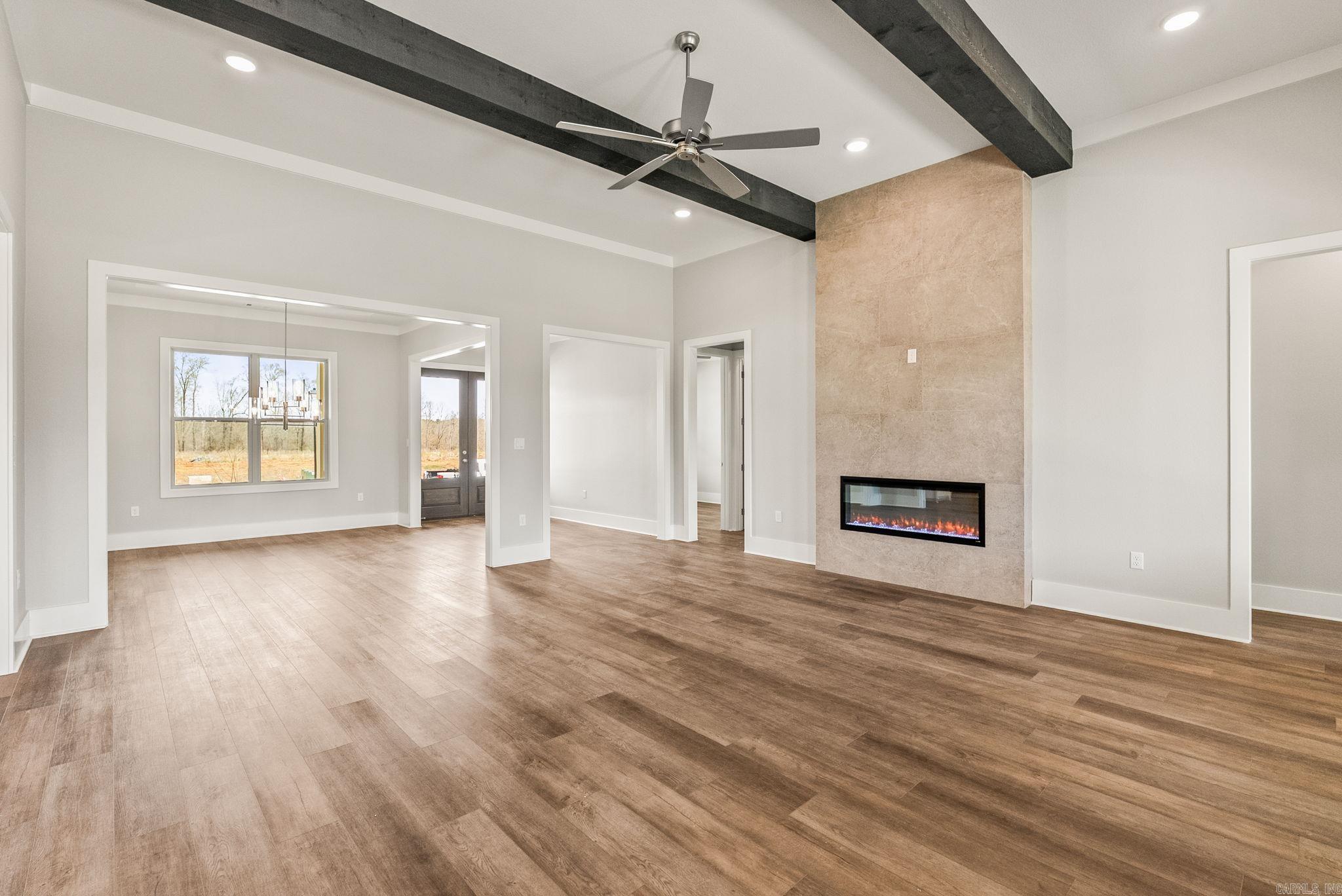 COUNTRY CLUB OF AR THE PH XXIV-C - Residential