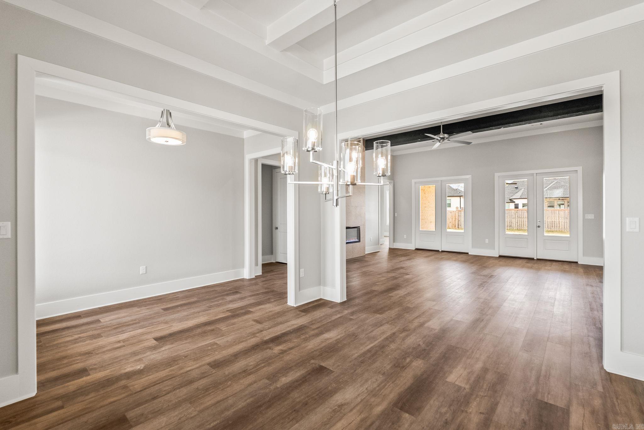 COUNTRY CLUB OF AR THE PH XXIV-C - Residential