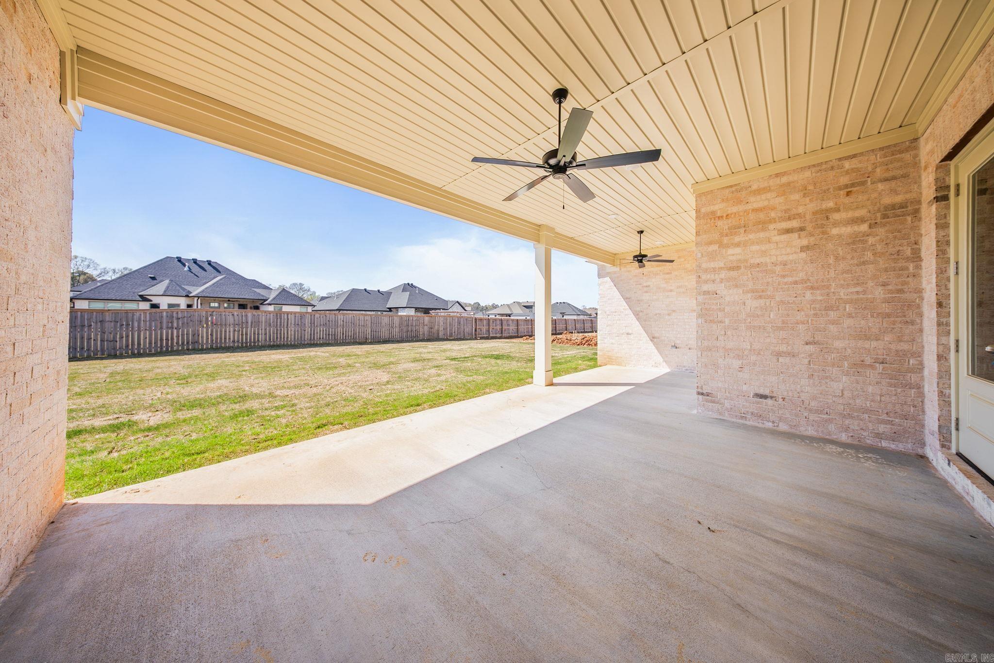 COUNTRY CLUB OF AR THE PH XXIV-C - Residential