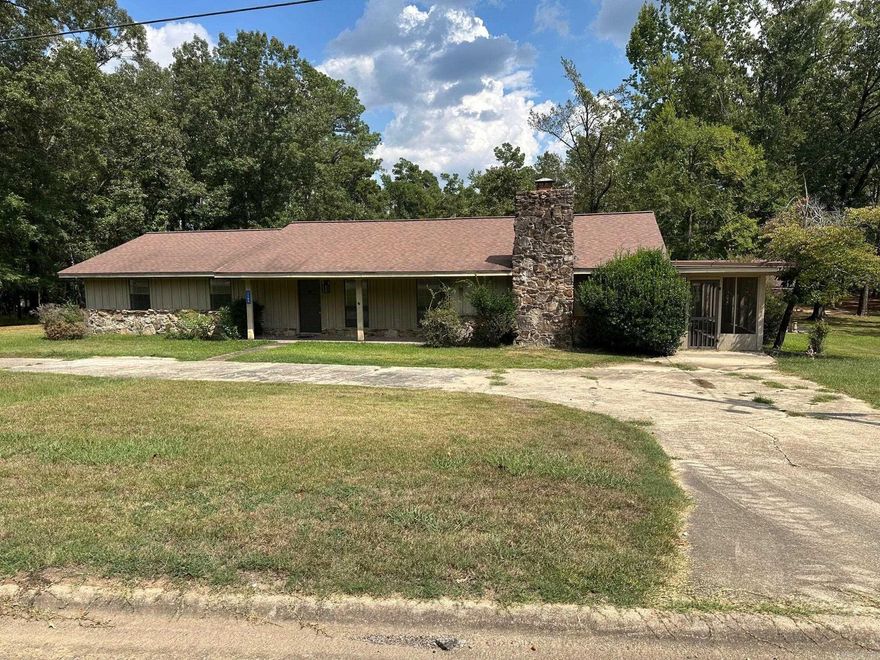 Beautiful home located in the charming subdivision of Forrest Ridge Estates setting on 1.7 acres, 4 separate lots. Great floor plan for a family, 4 bedroom and two and a half baths & plenty of space for outdoor living. 2 year old heat and a/c system. This Home has been well maintained over the years & has outdoor storage, RV parking, etc. Book an appointment today!