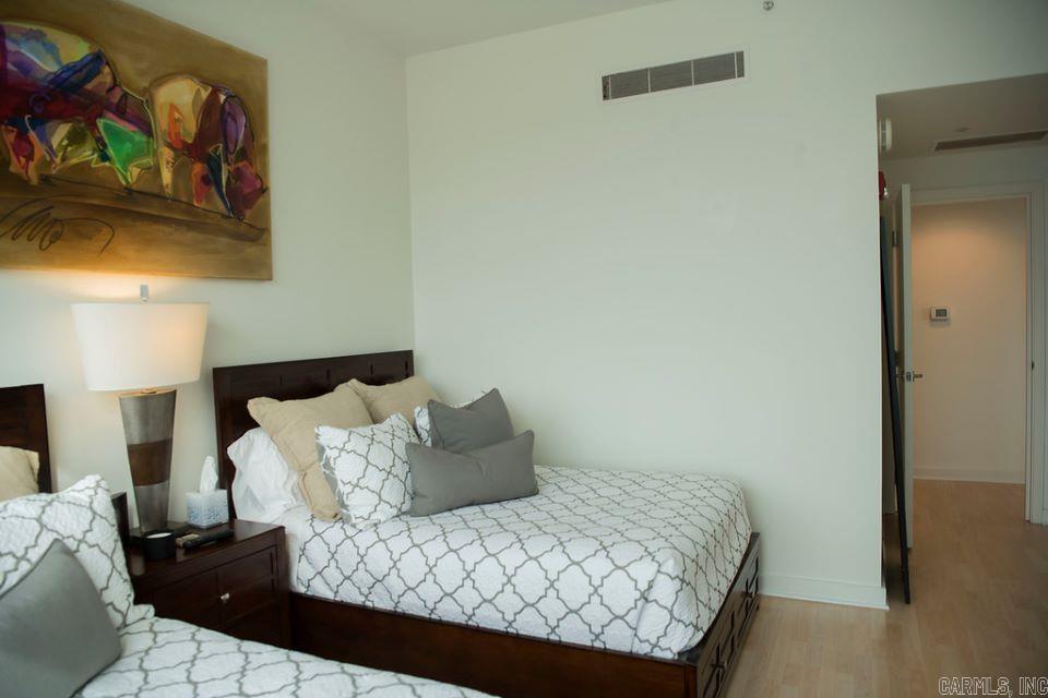 Clinton & Sherman HPR - Residential Lease
