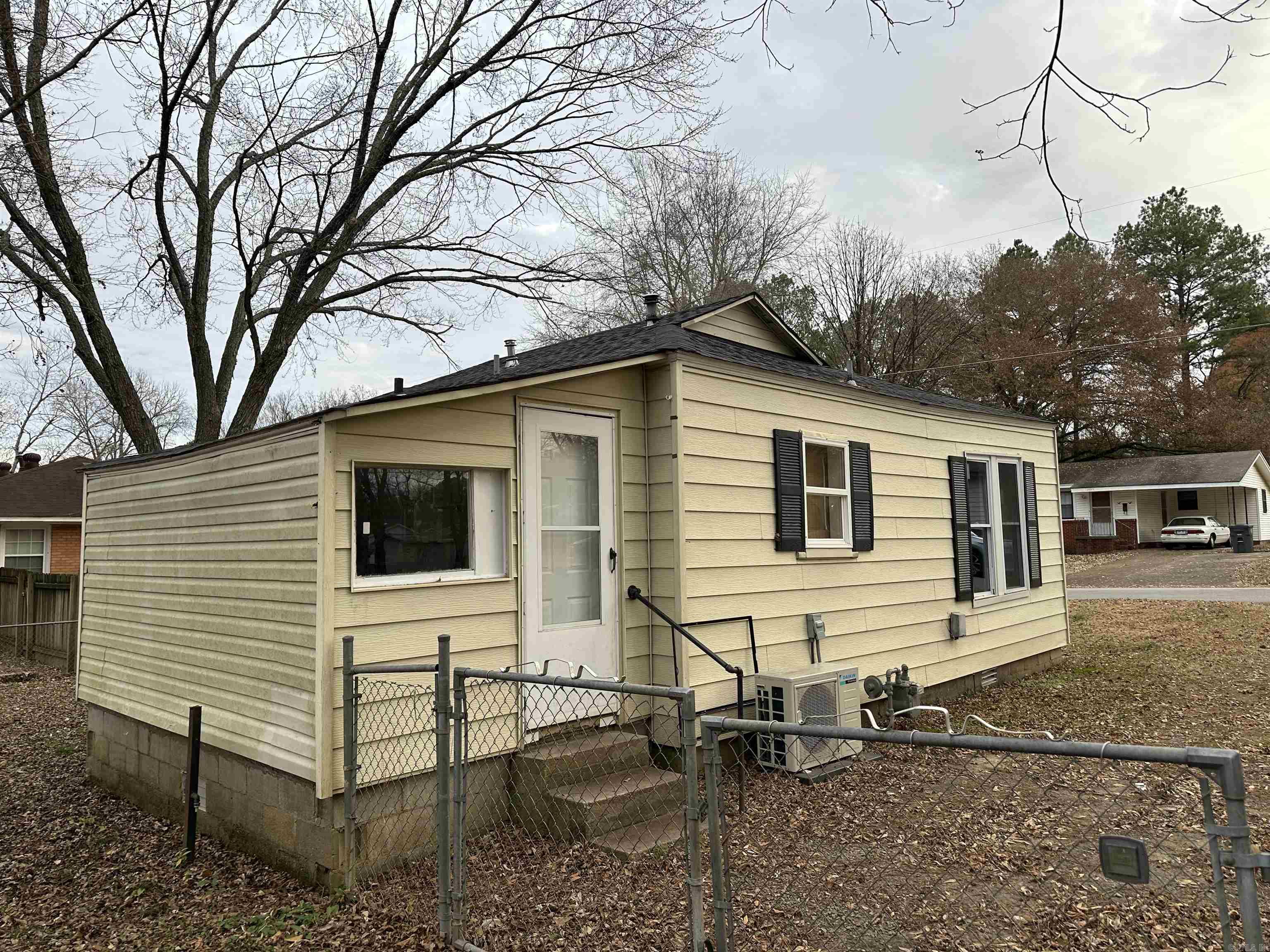 MOORE ADD - Residential