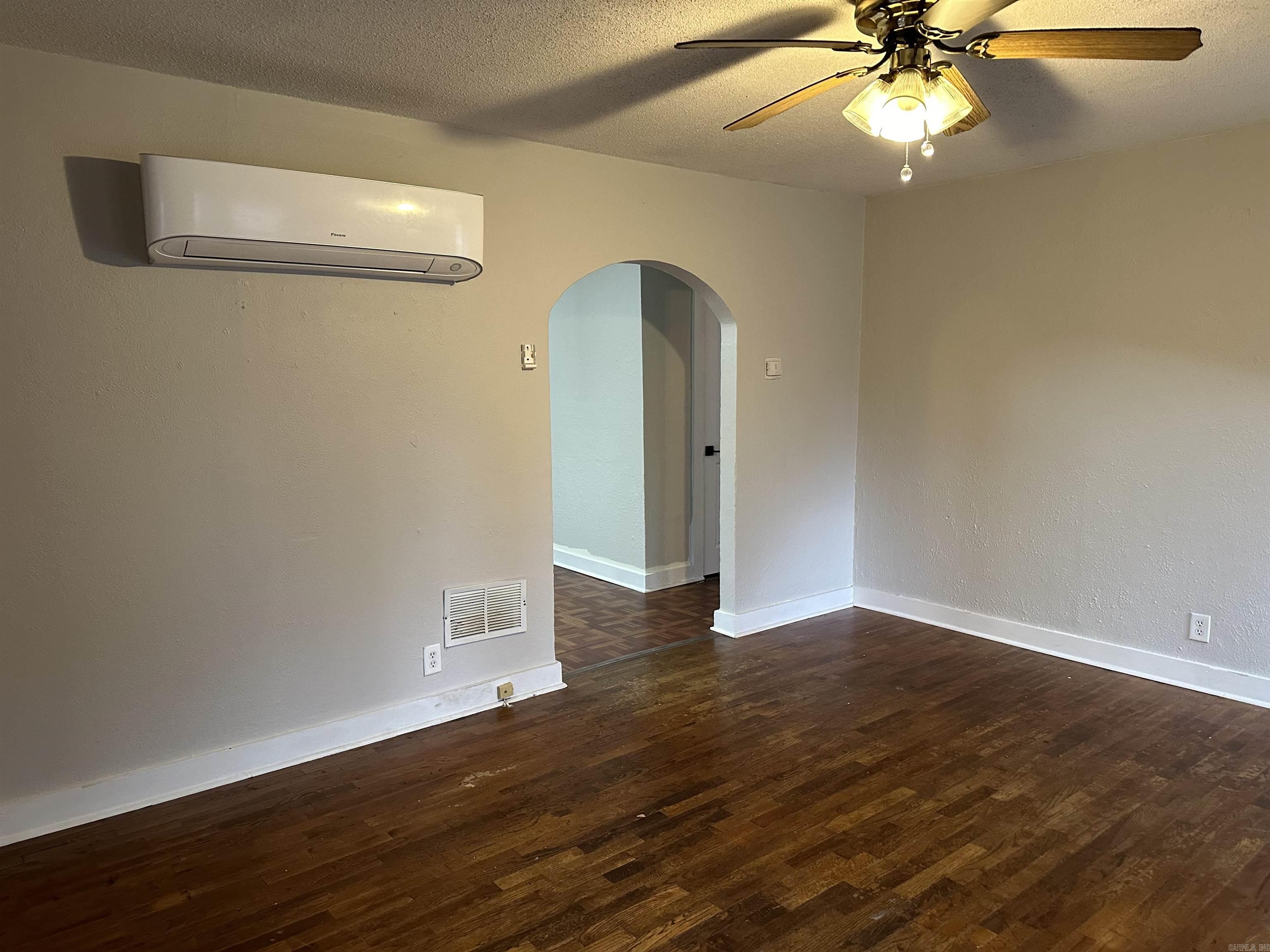 MOORE ADD - Residential