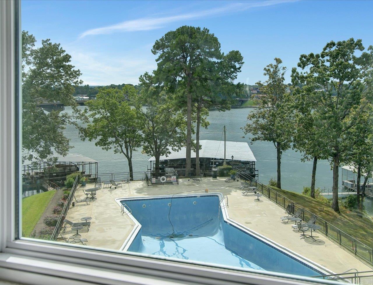 BEACON MANOR HPR - Residential