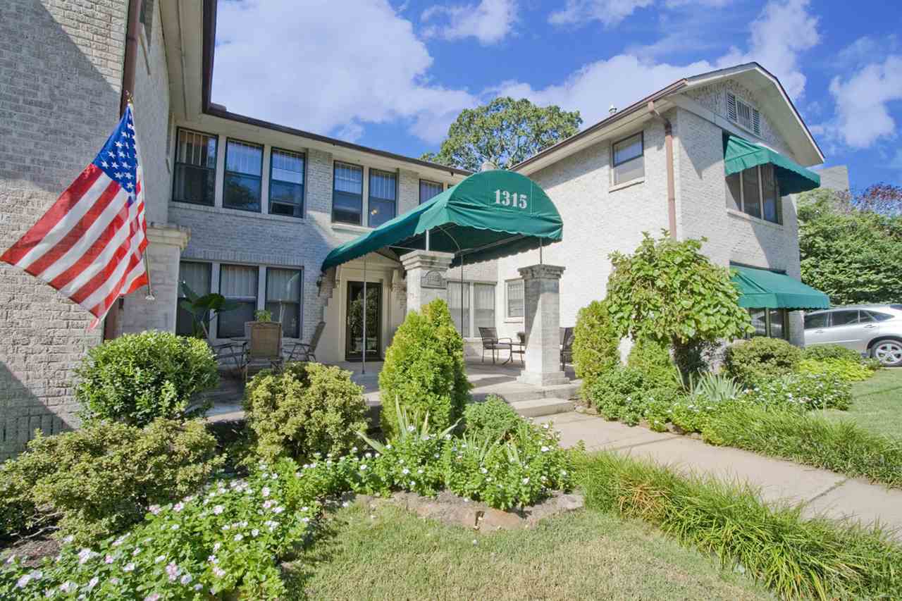 Fairfax Terrace HPR - Residential