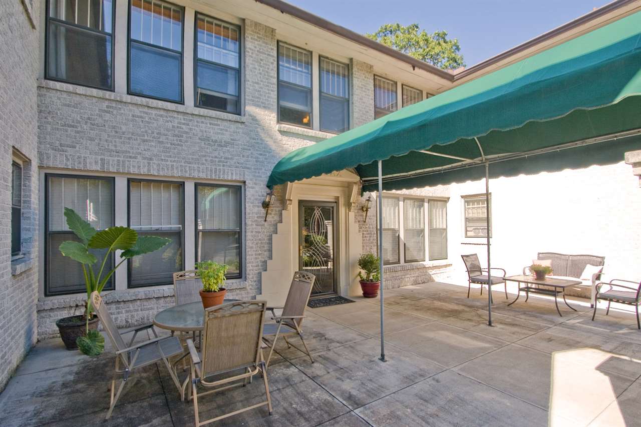 Fairfax Terrace HPR - Residential