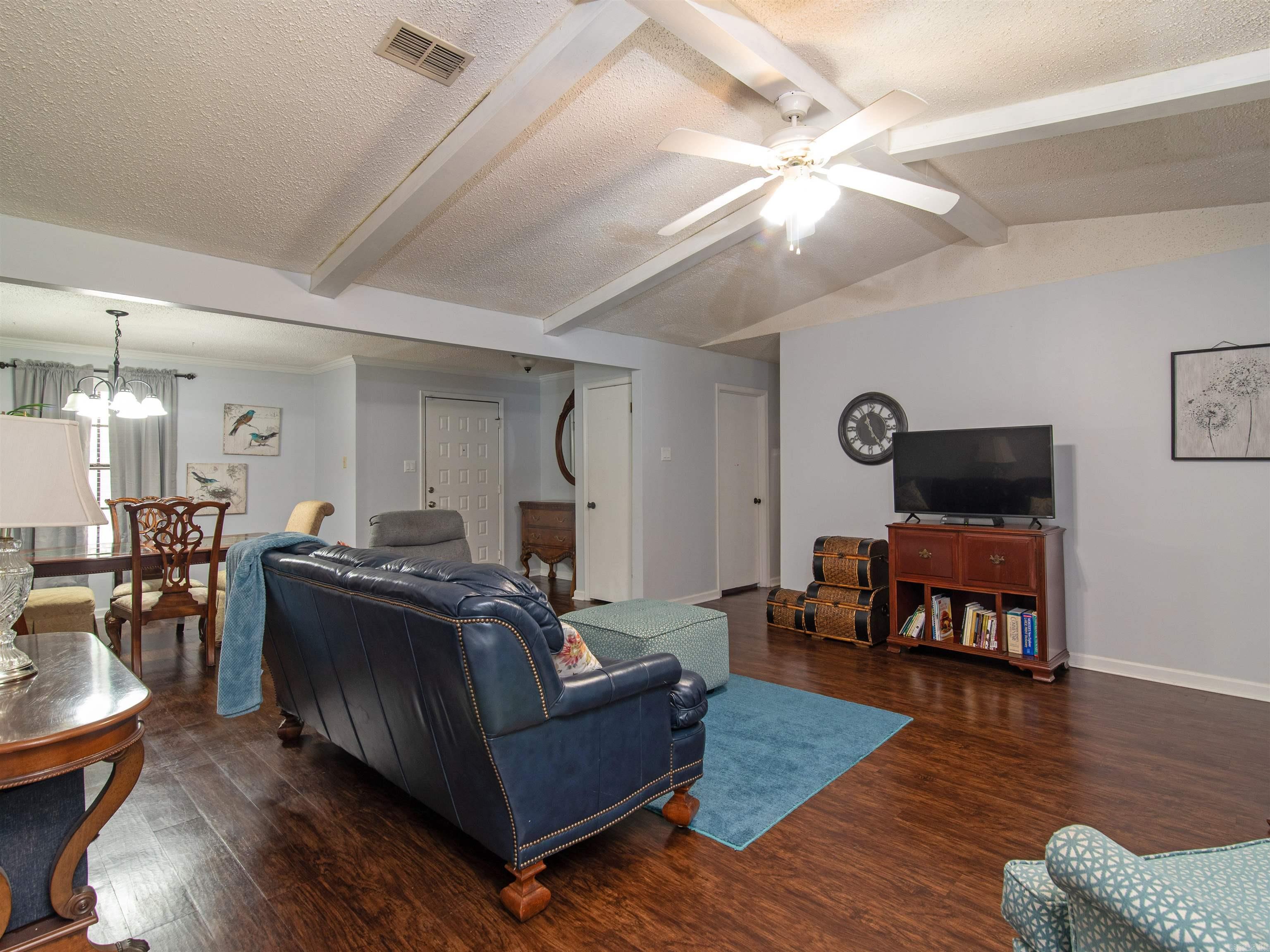 INDIAN HILLS PHASE - Residential