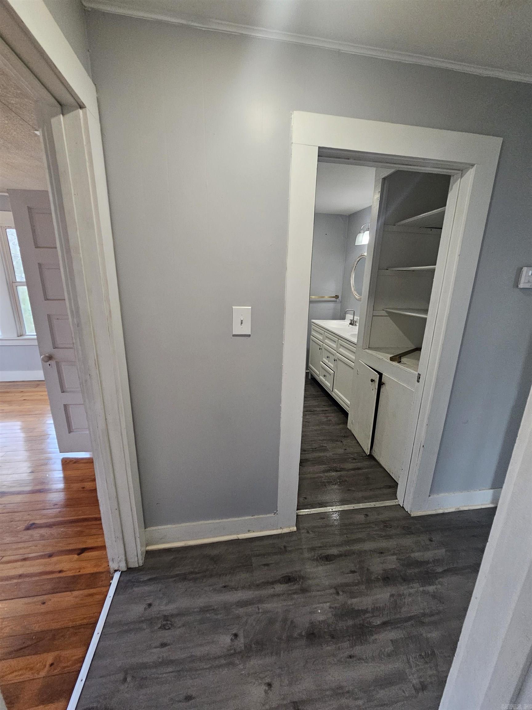 Moline - Residential Lease