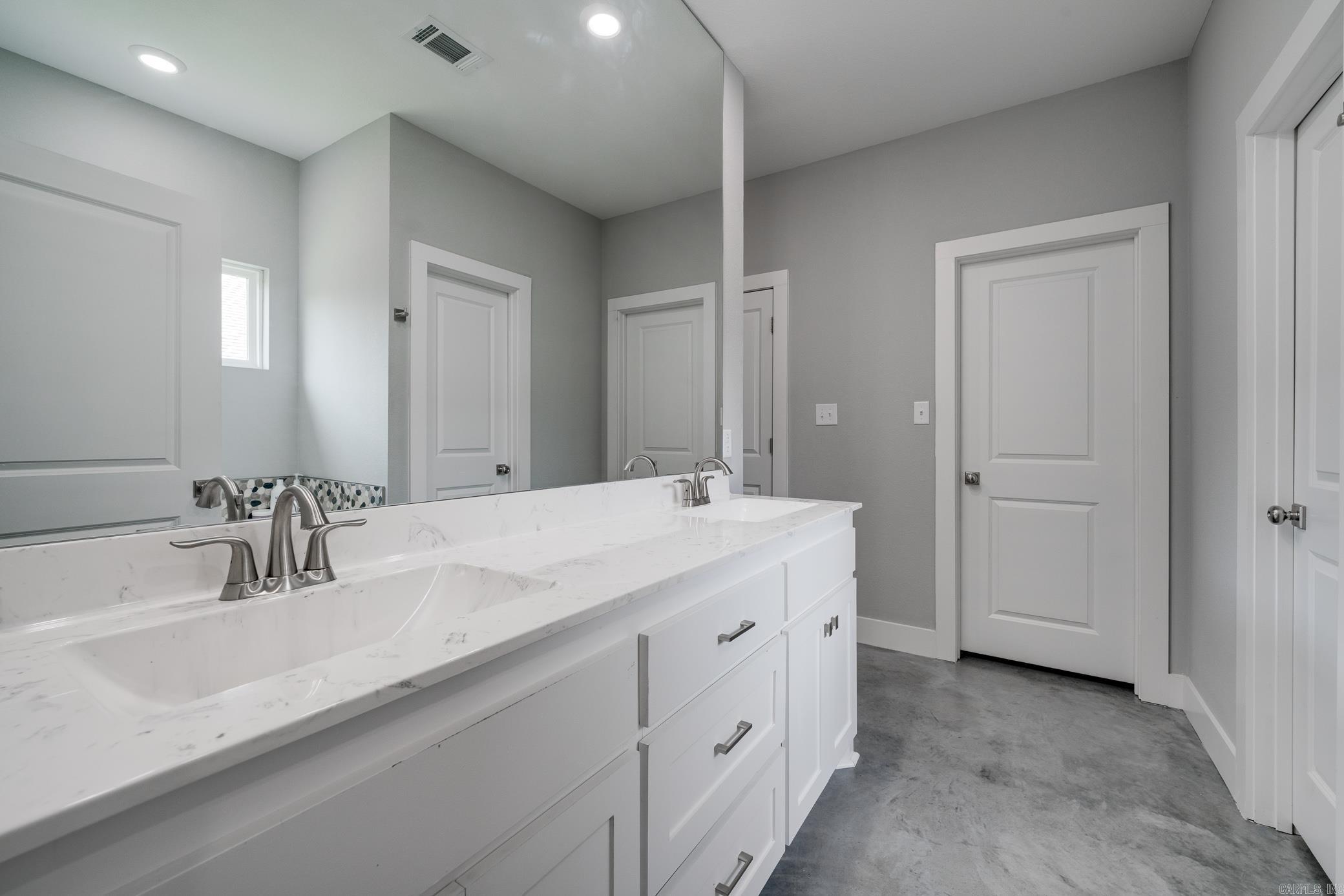 Parkwood Meadows - Residential