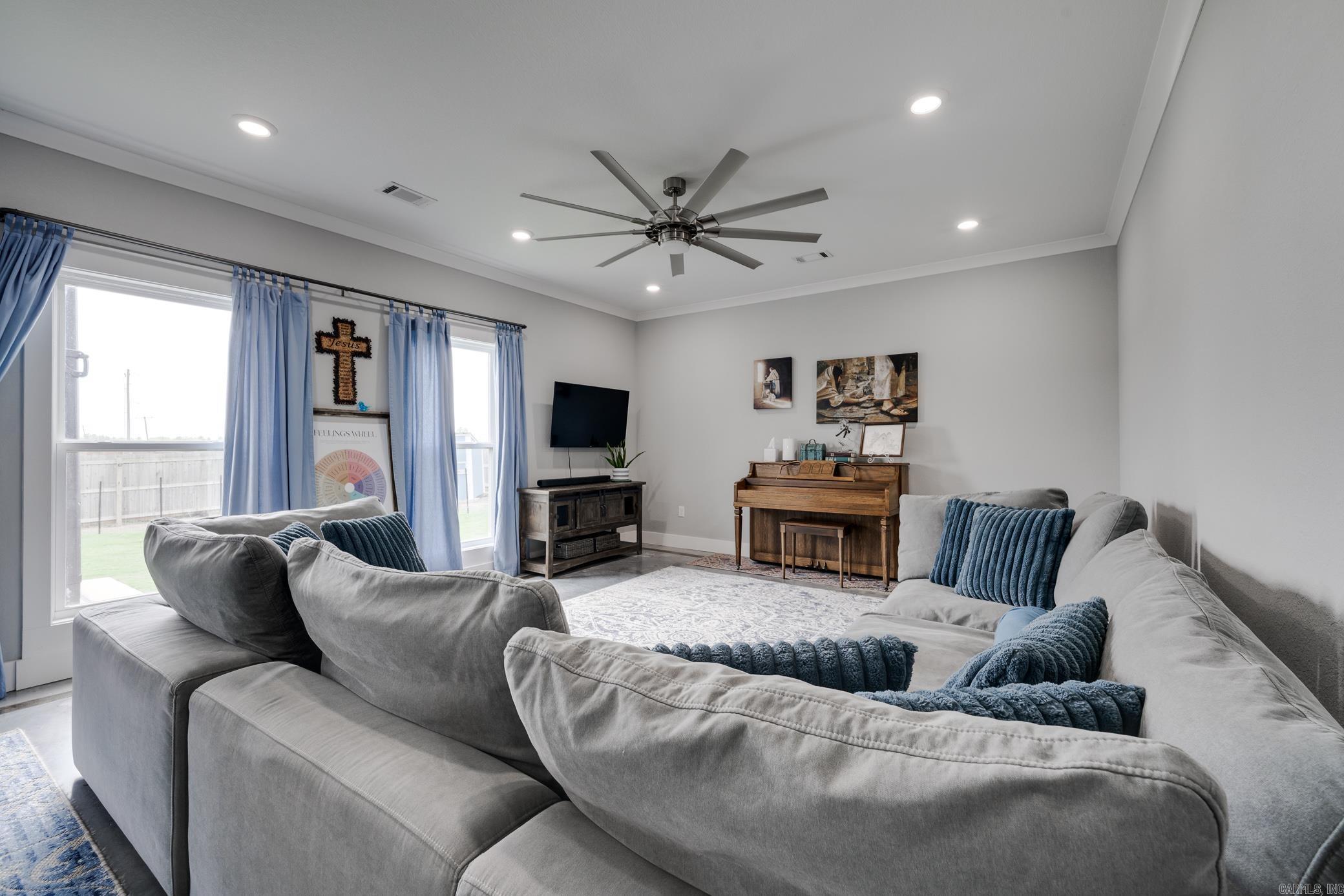 Parkwood Meadows - Residential