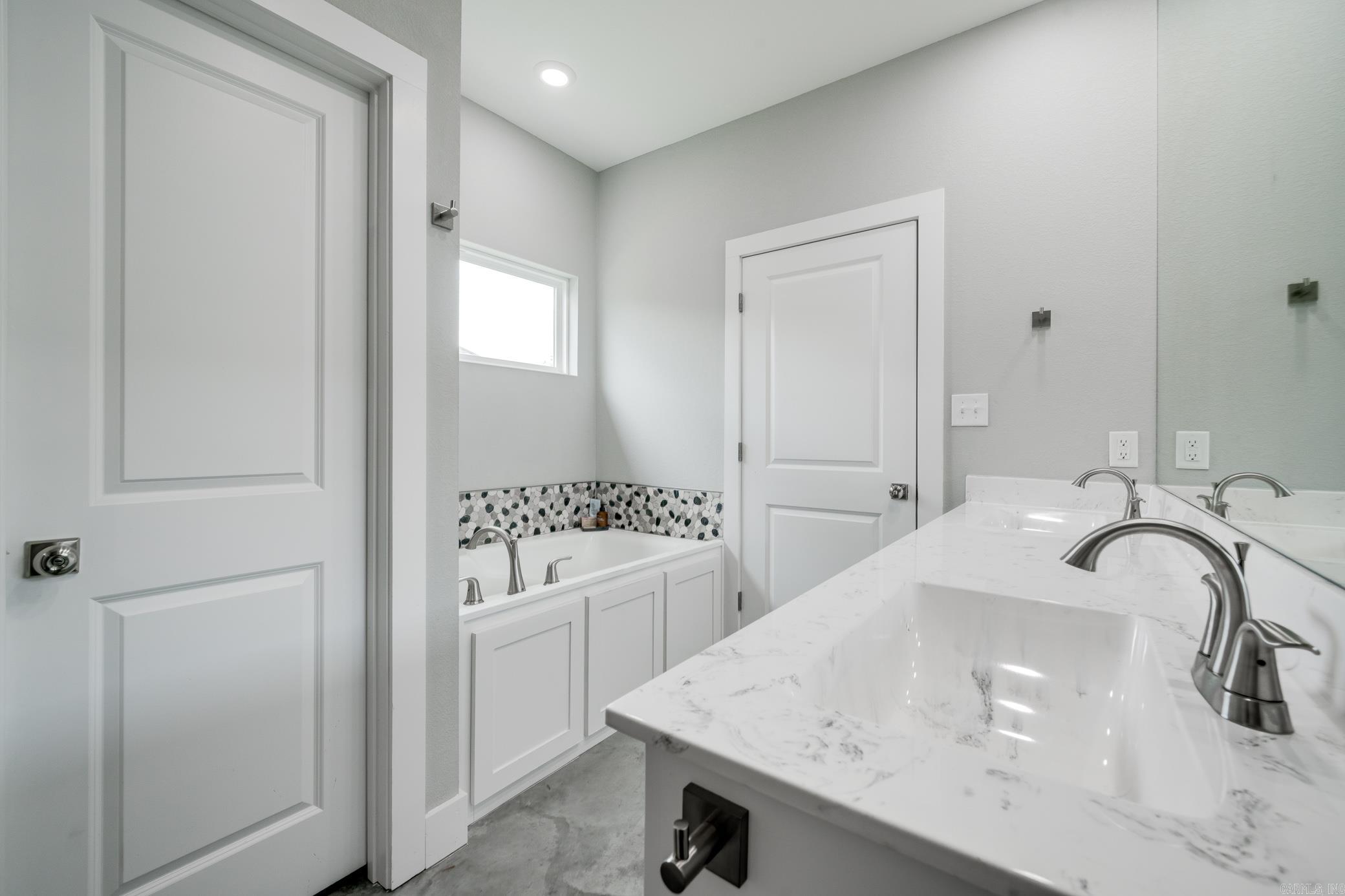 Parkwood Meadows - Residential