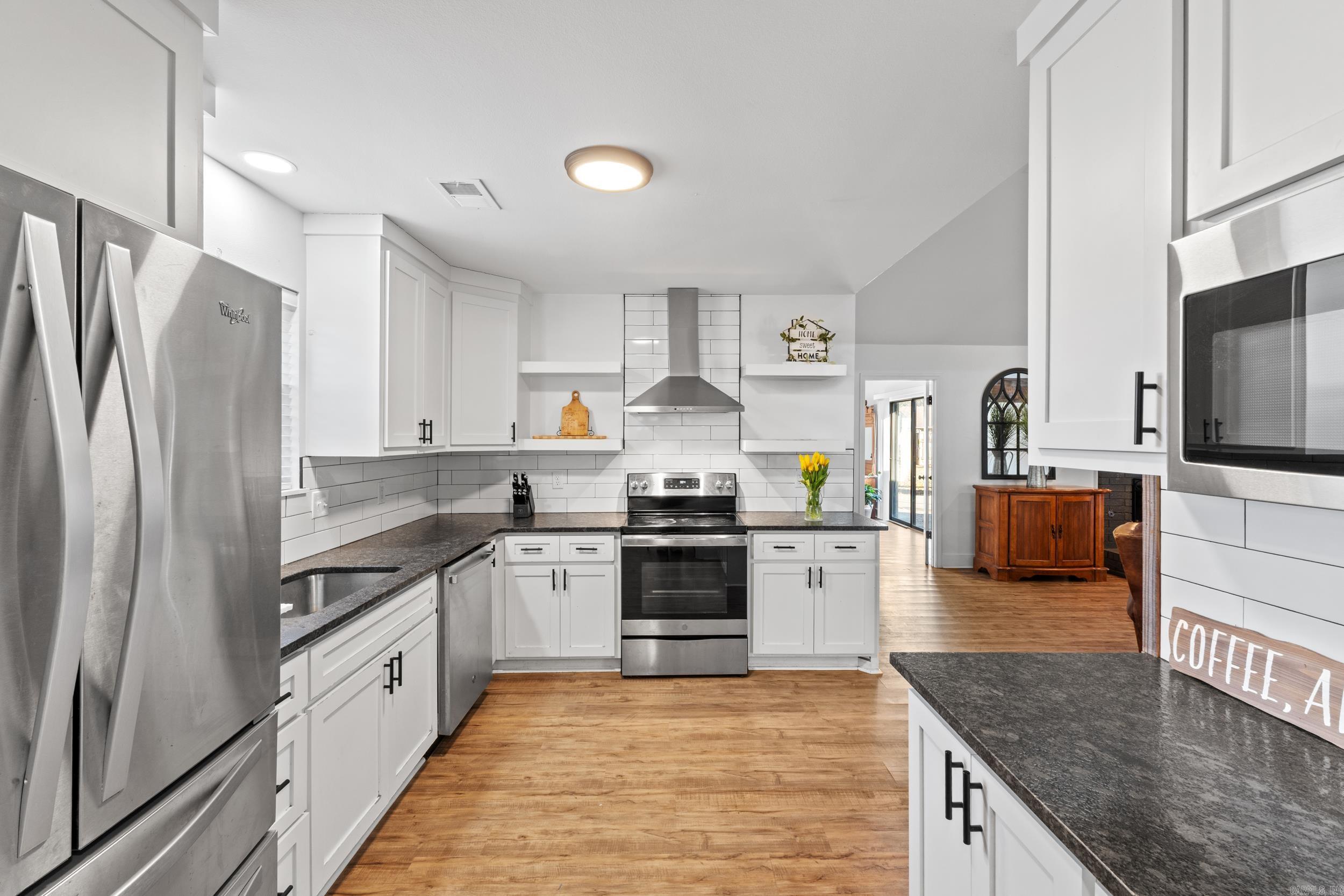 TUCKER CREEK - Residential