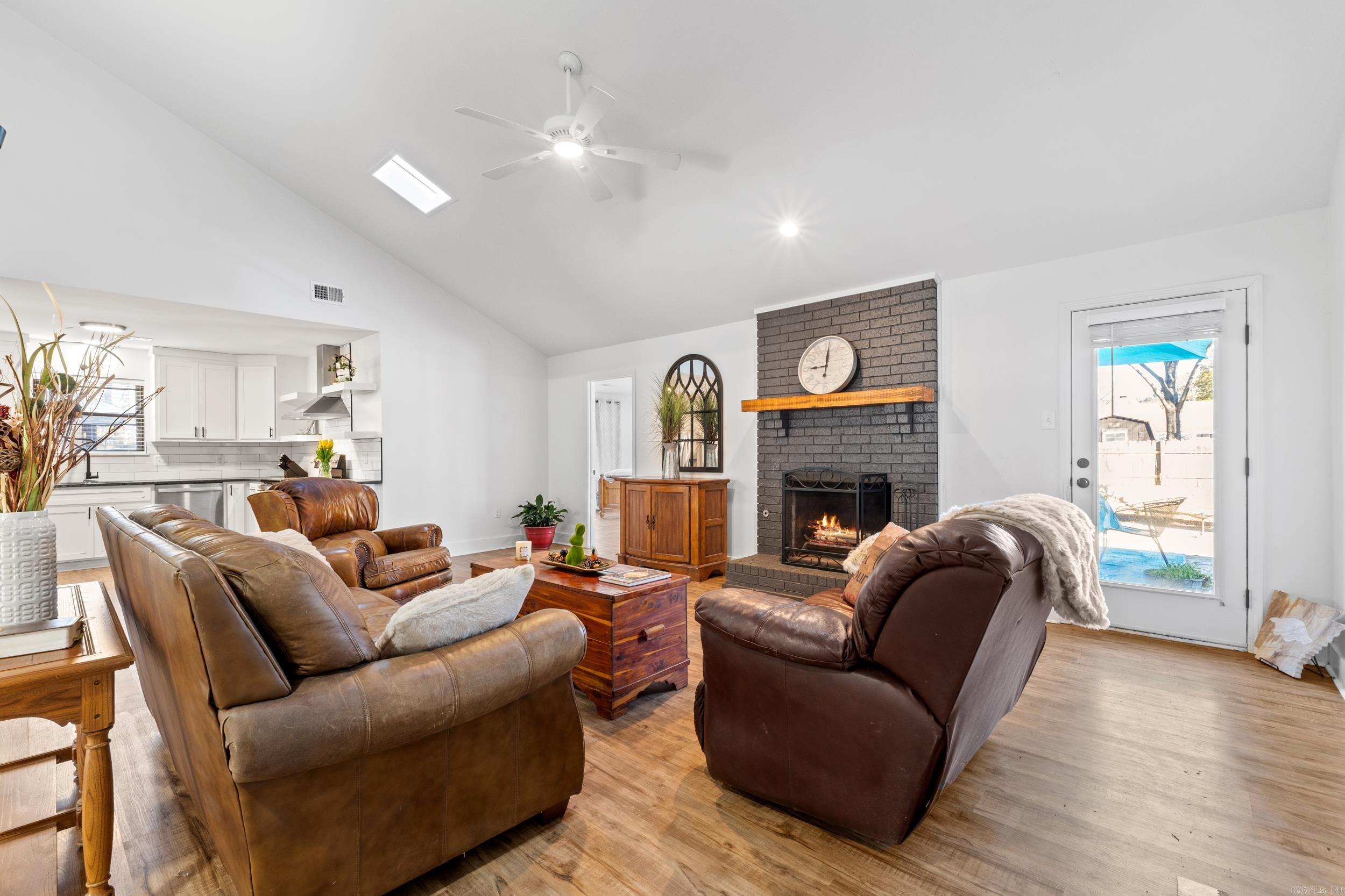 TUCKER CREEK - Residential