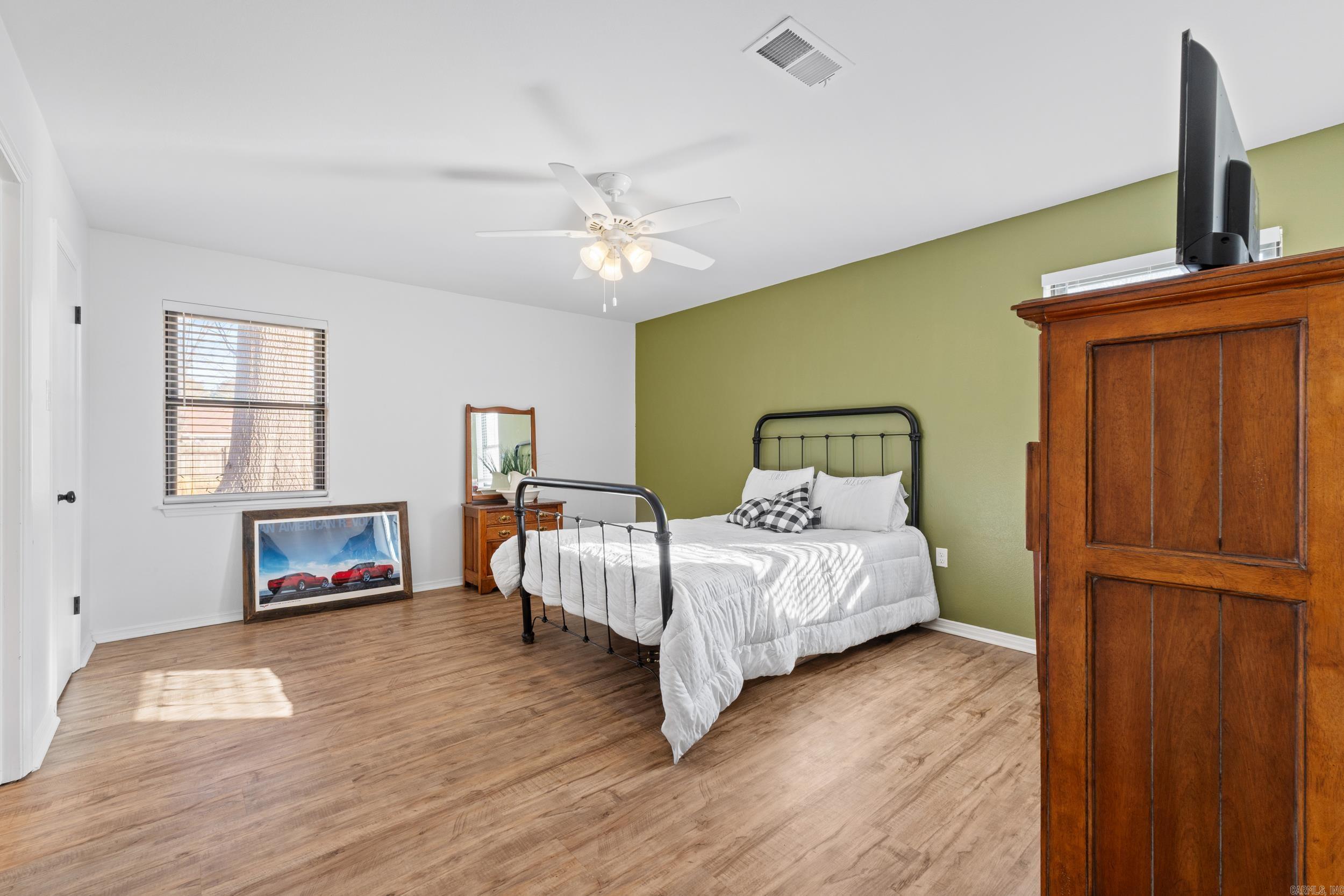 TUCKER CREEK - Residential