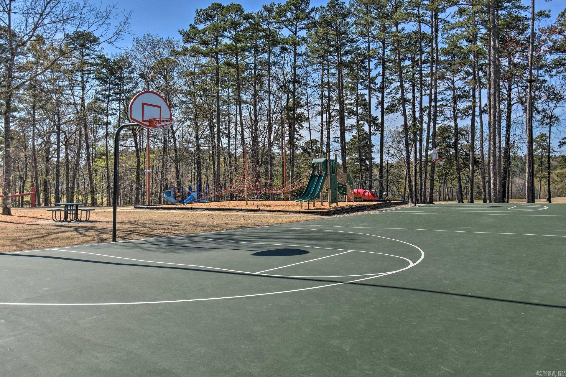 Santistaban - Residential