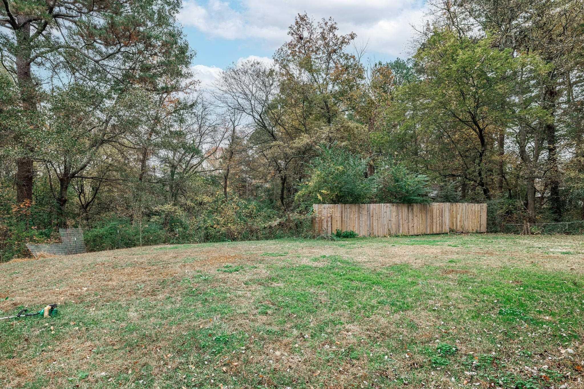 PINE MANOR ADDN - Residential