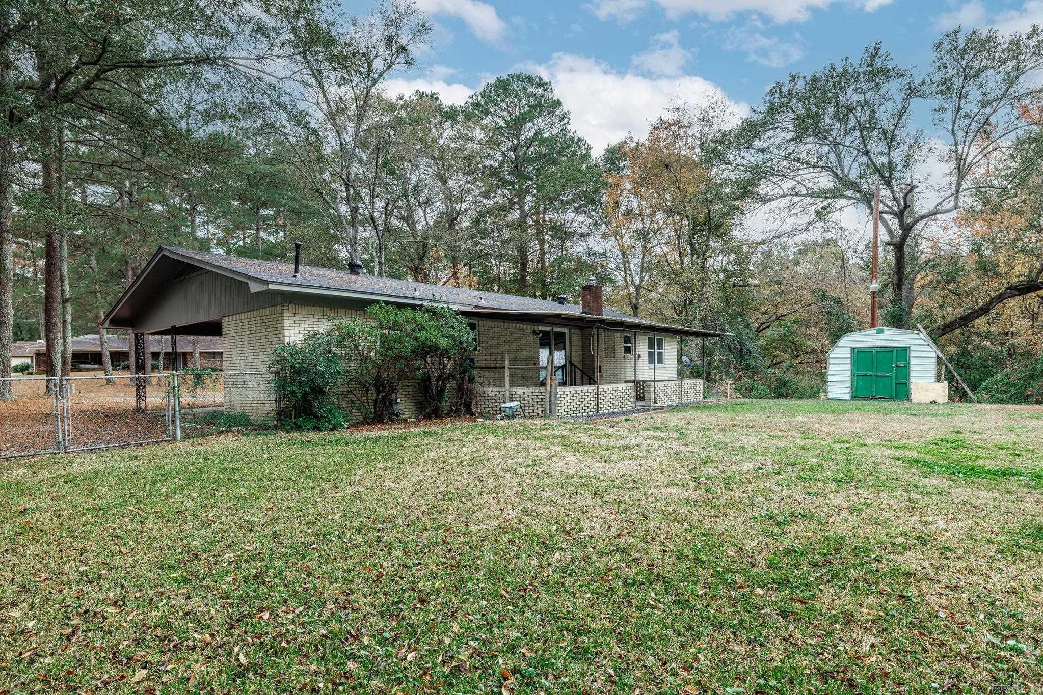 PINE MANOR ADDN - Residential