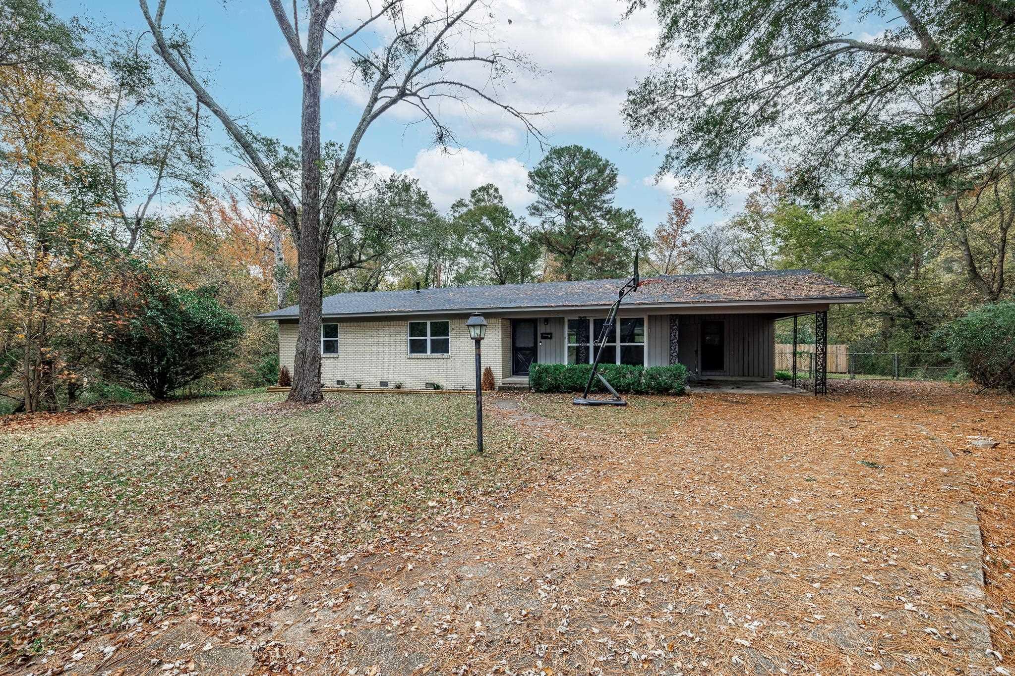 PINE MANOR ADDN - Residential