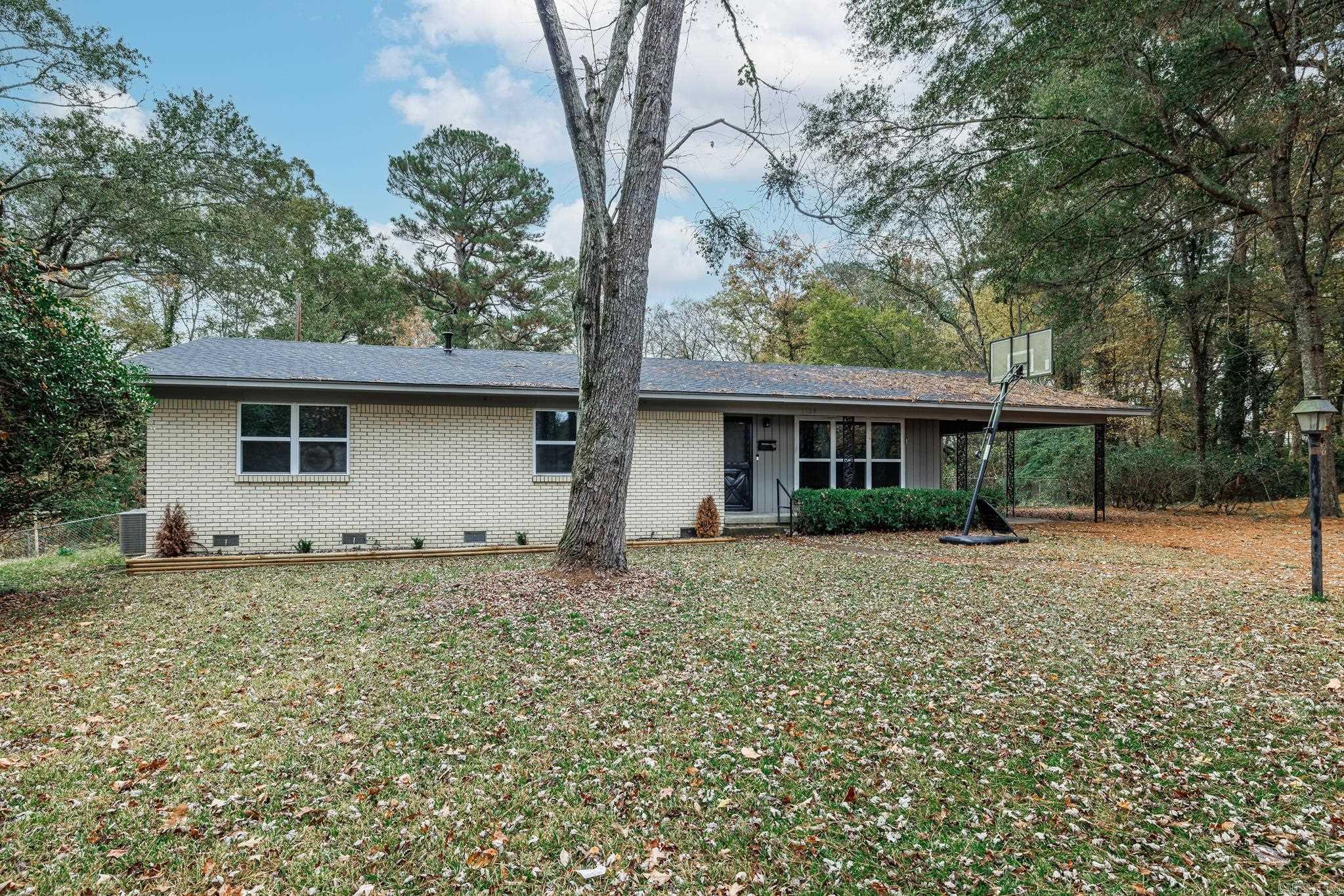 PINE MANOR ADDN - Residential