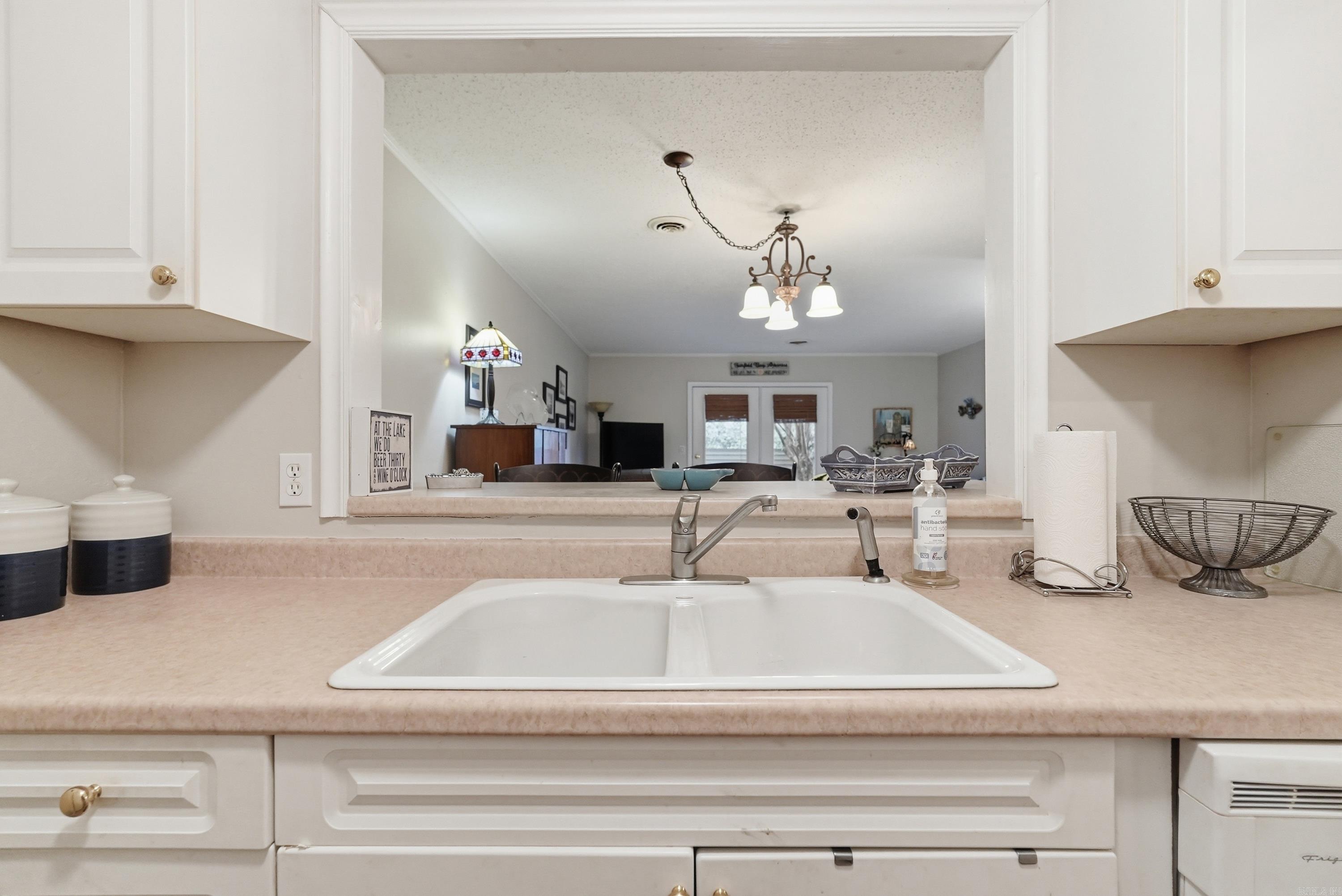 LAKEWOOD HILLS CONDO - Residential