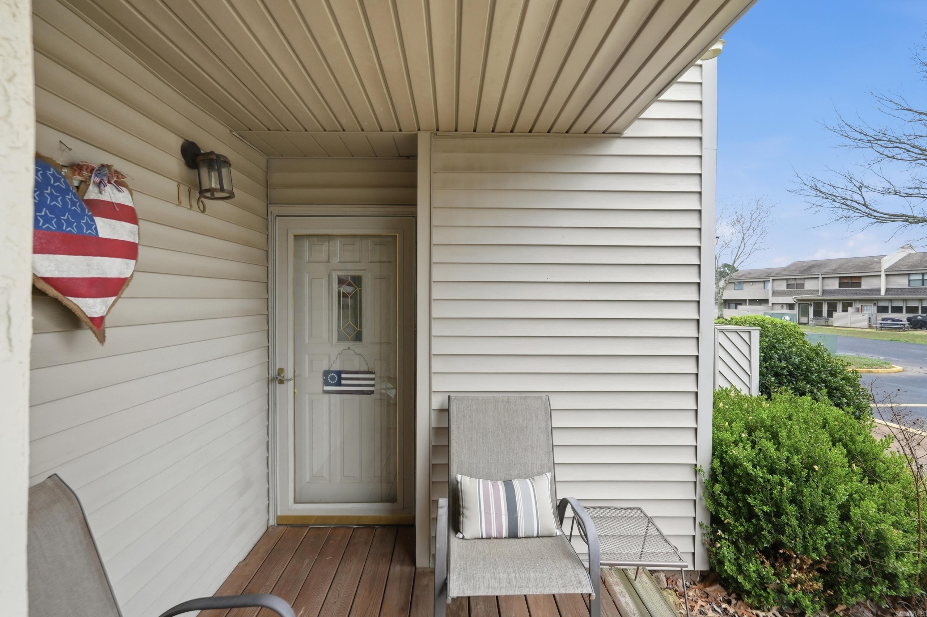 LAKEWOOD HILLS CONDO - Residential