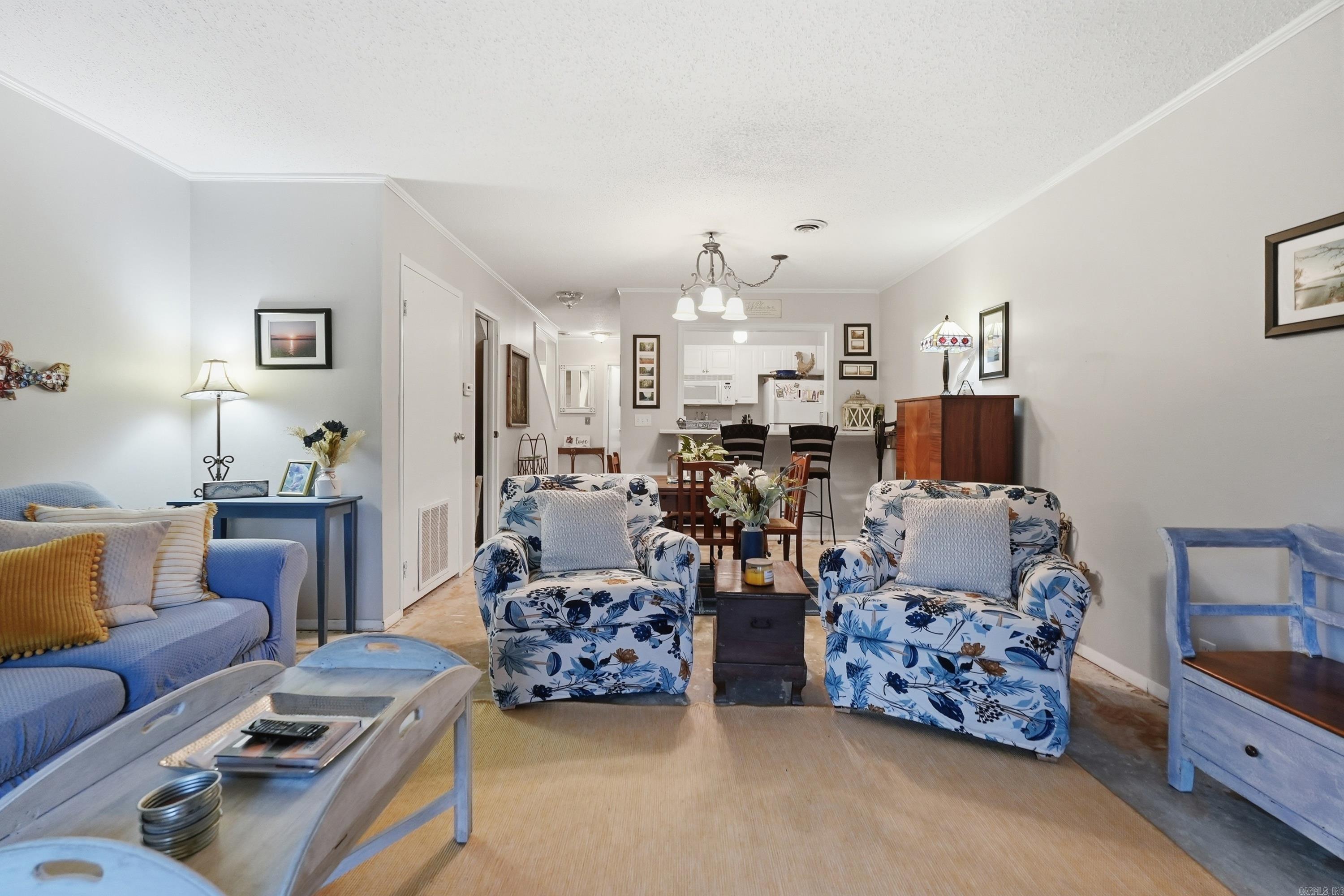 LAKEWOOD HILLS CONDO - Residential