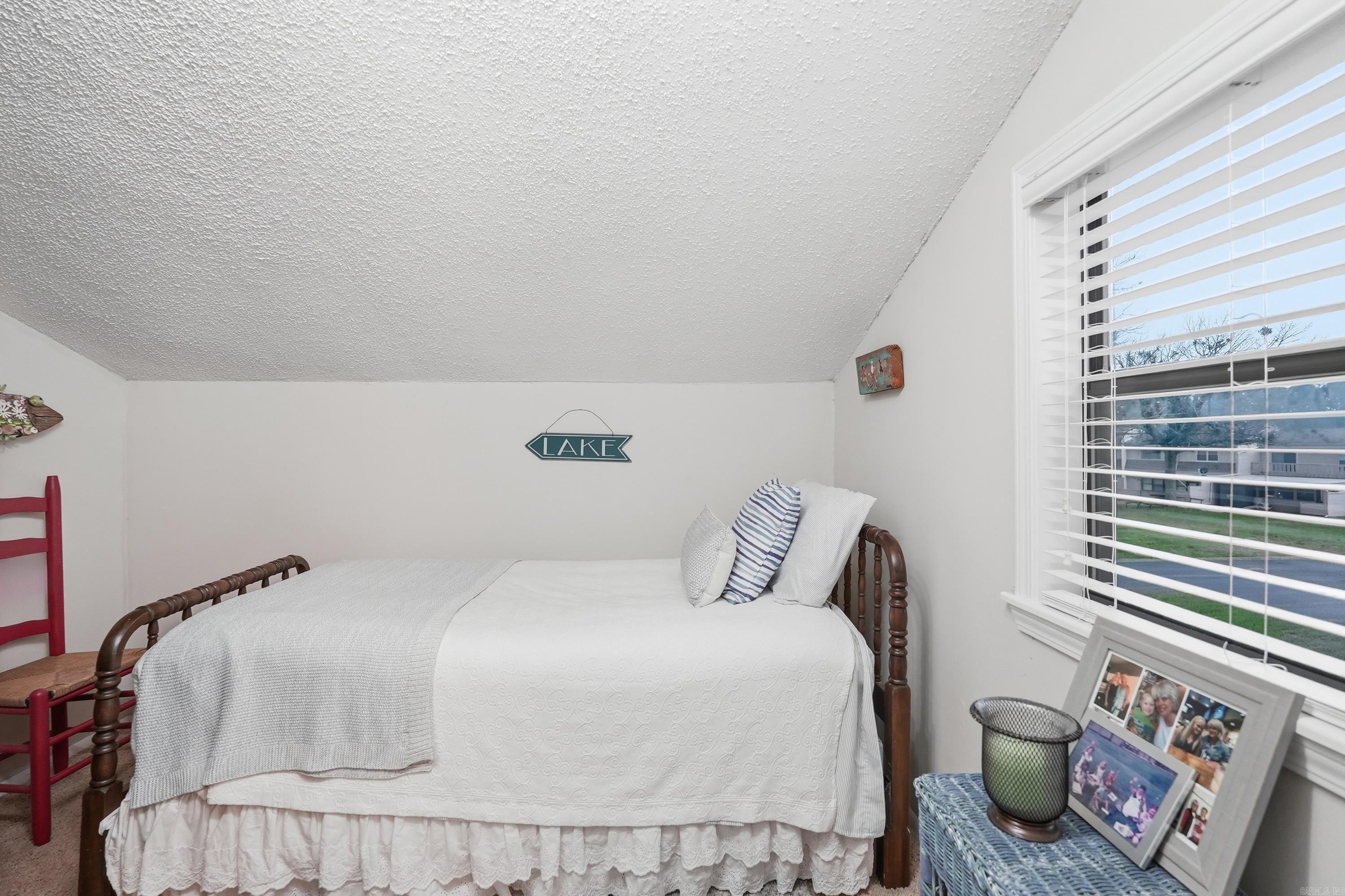 LAKEWOOD HILLS CONDO - Residential