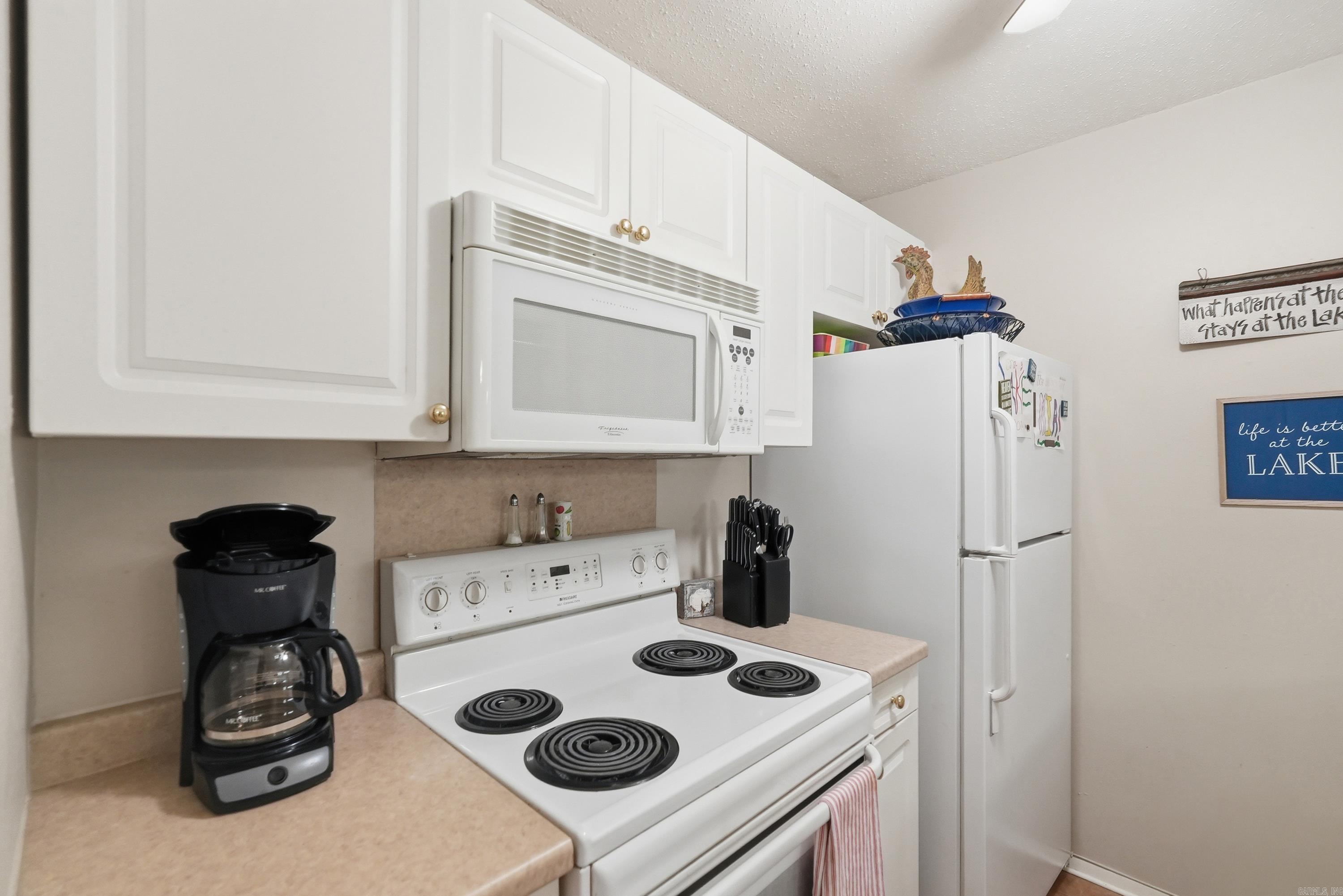 LAKEWOOD HILLS CONDO - Residential