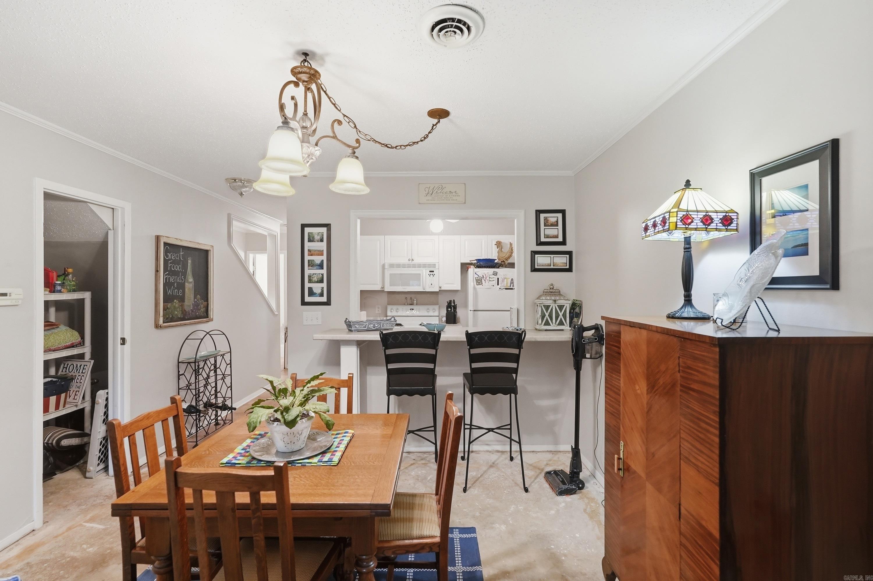 LAKEWOOD HILLS CONDO - Residential