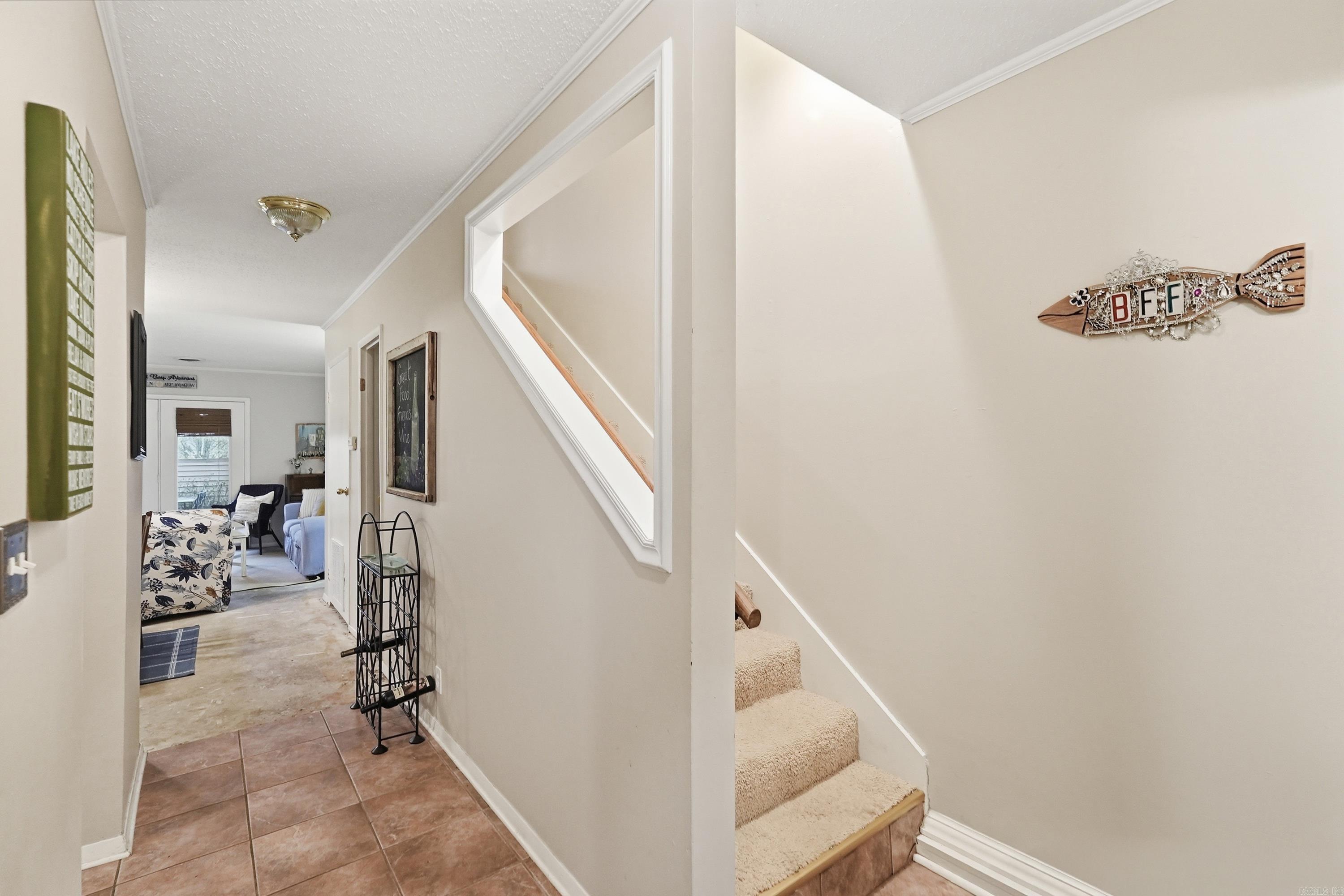 LAKEWOOD HILLS CONDO - Residential