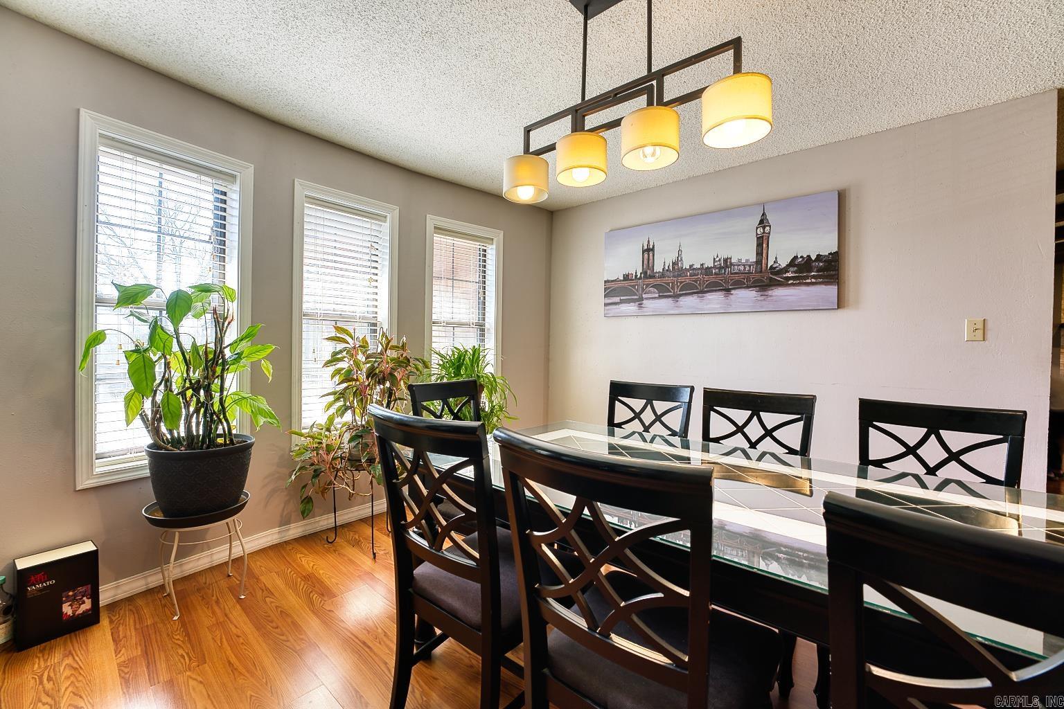 BROADMOOR - Residential