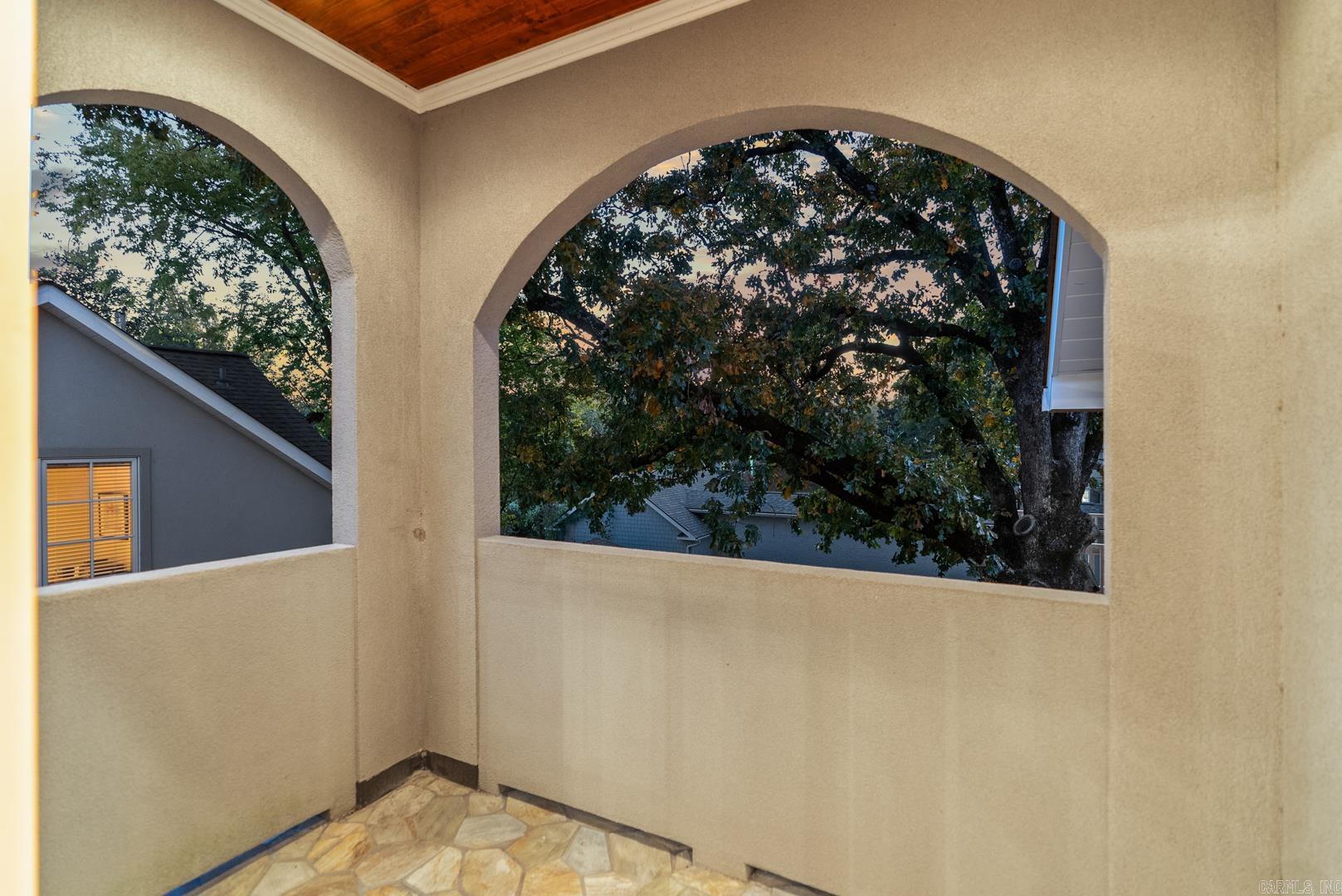 Newtons - Residential