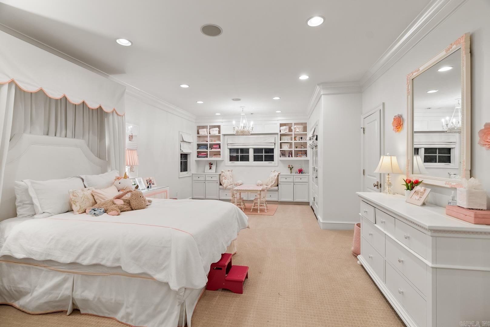 Newtons - Residential