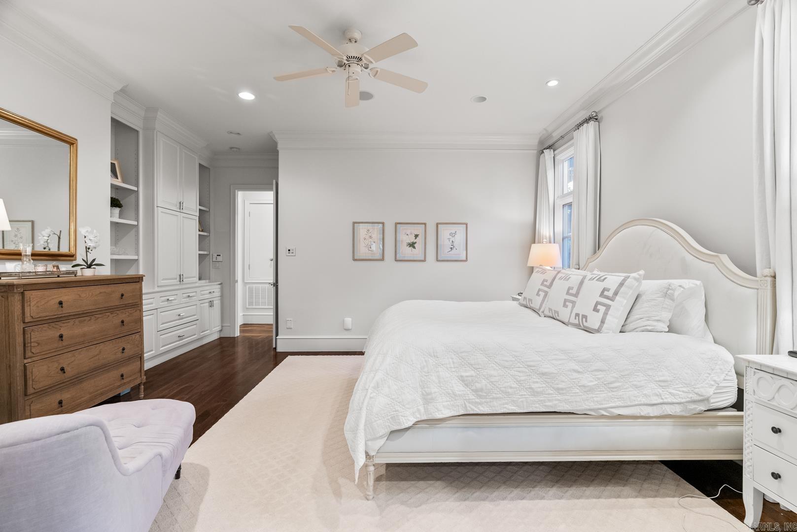 Newtons - Residential